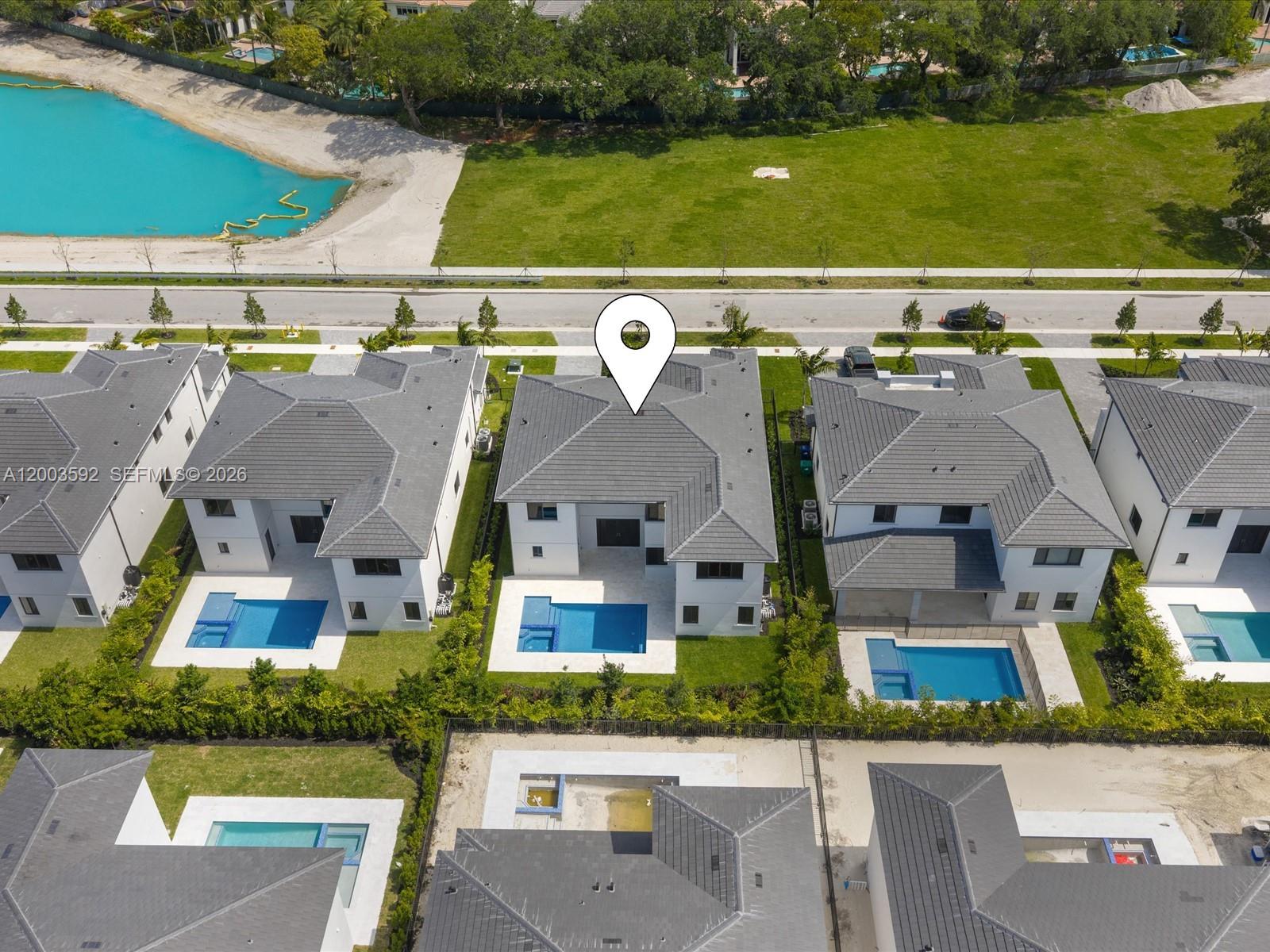 19602 NE 14 CT #0, Miami FL 33179