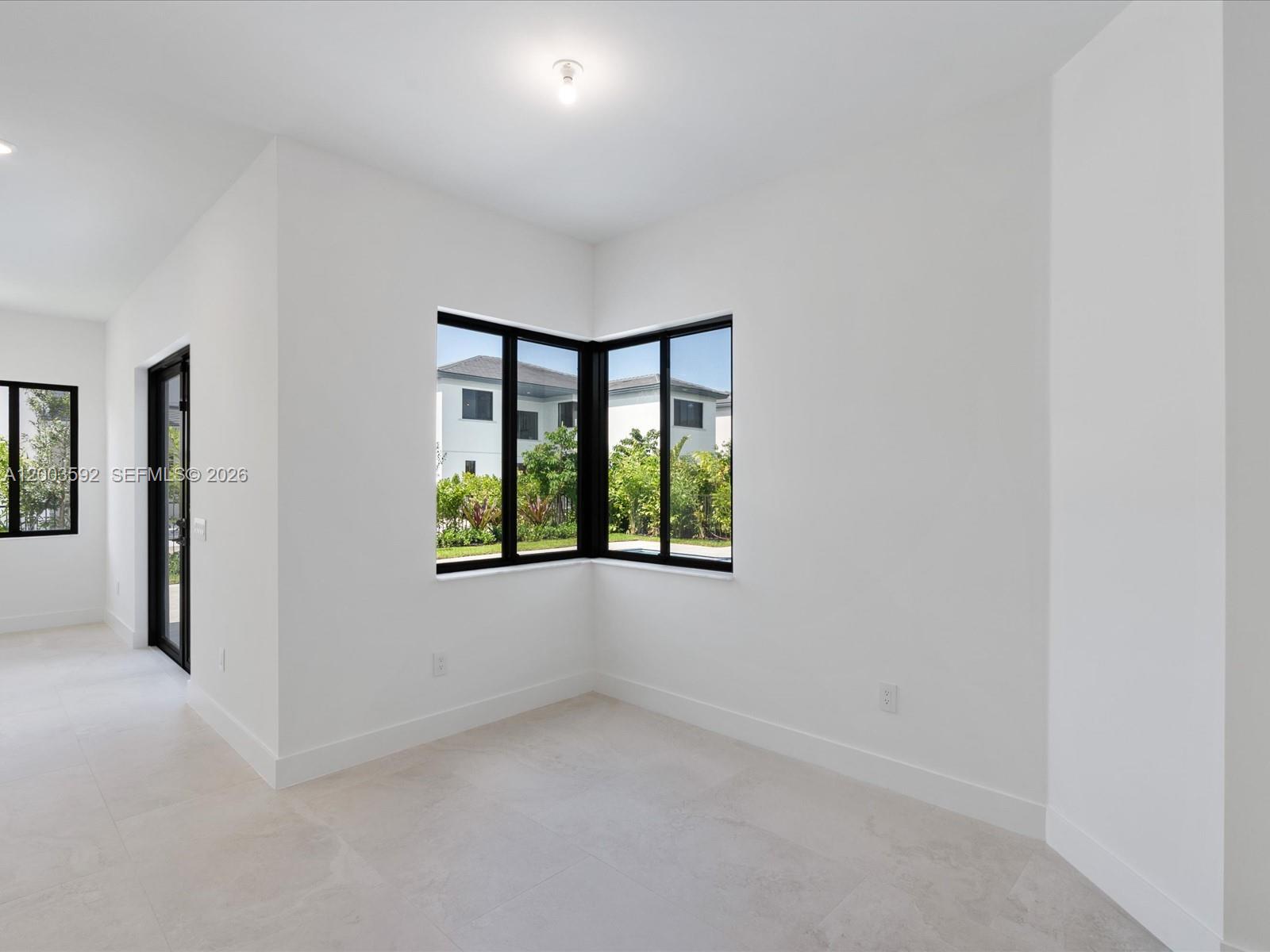 19602 NE 14 CT #0, Miami FL 33179