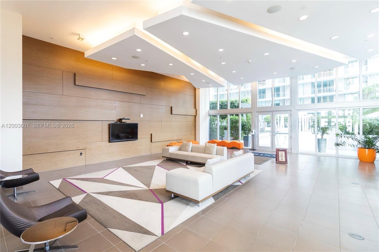 1111 SW 1st Ave #2223-N, Miami FL 33130