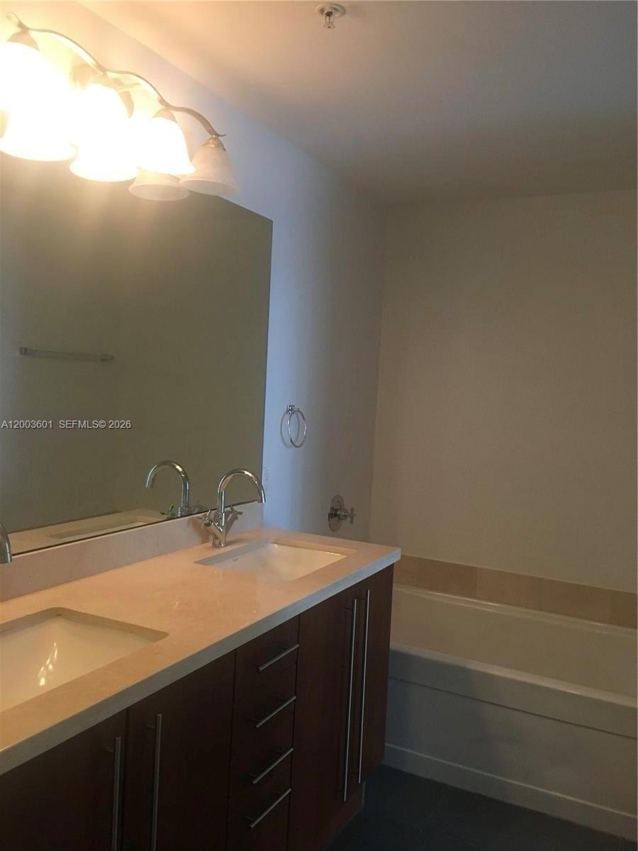 1111 SW 1st Ave #2223-N, Miami FL 33130