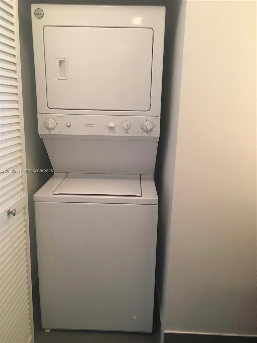 1111 SW 1st Ave #2223-N, Miami FL 33130
