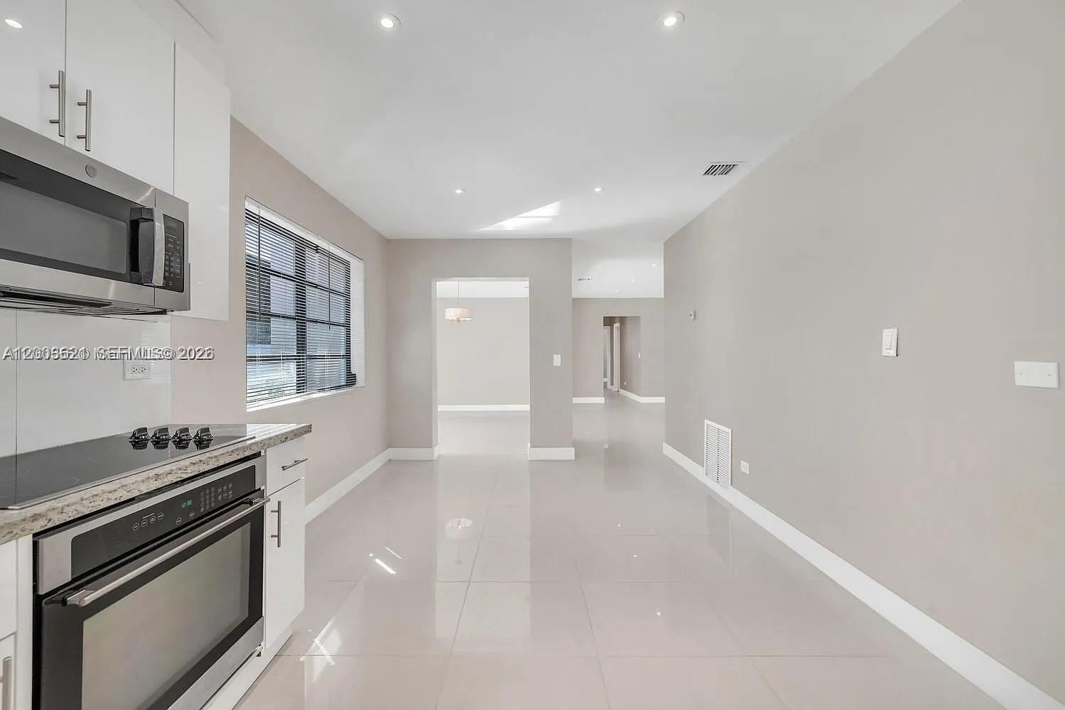 12015 NE 7th Ave, Biscayne Park FL 33161