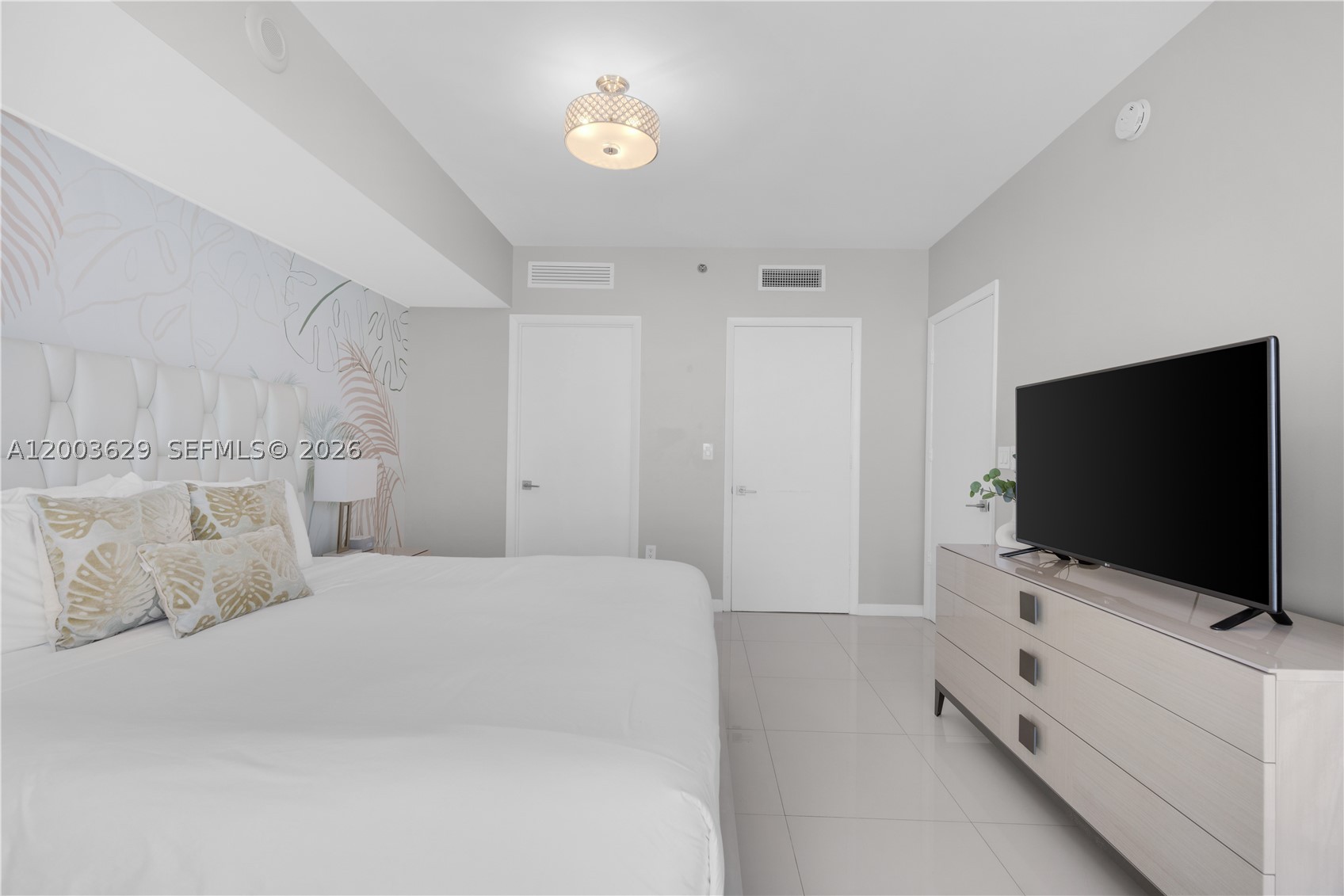 485 Brickell Ave #4501, Miami FL 33131