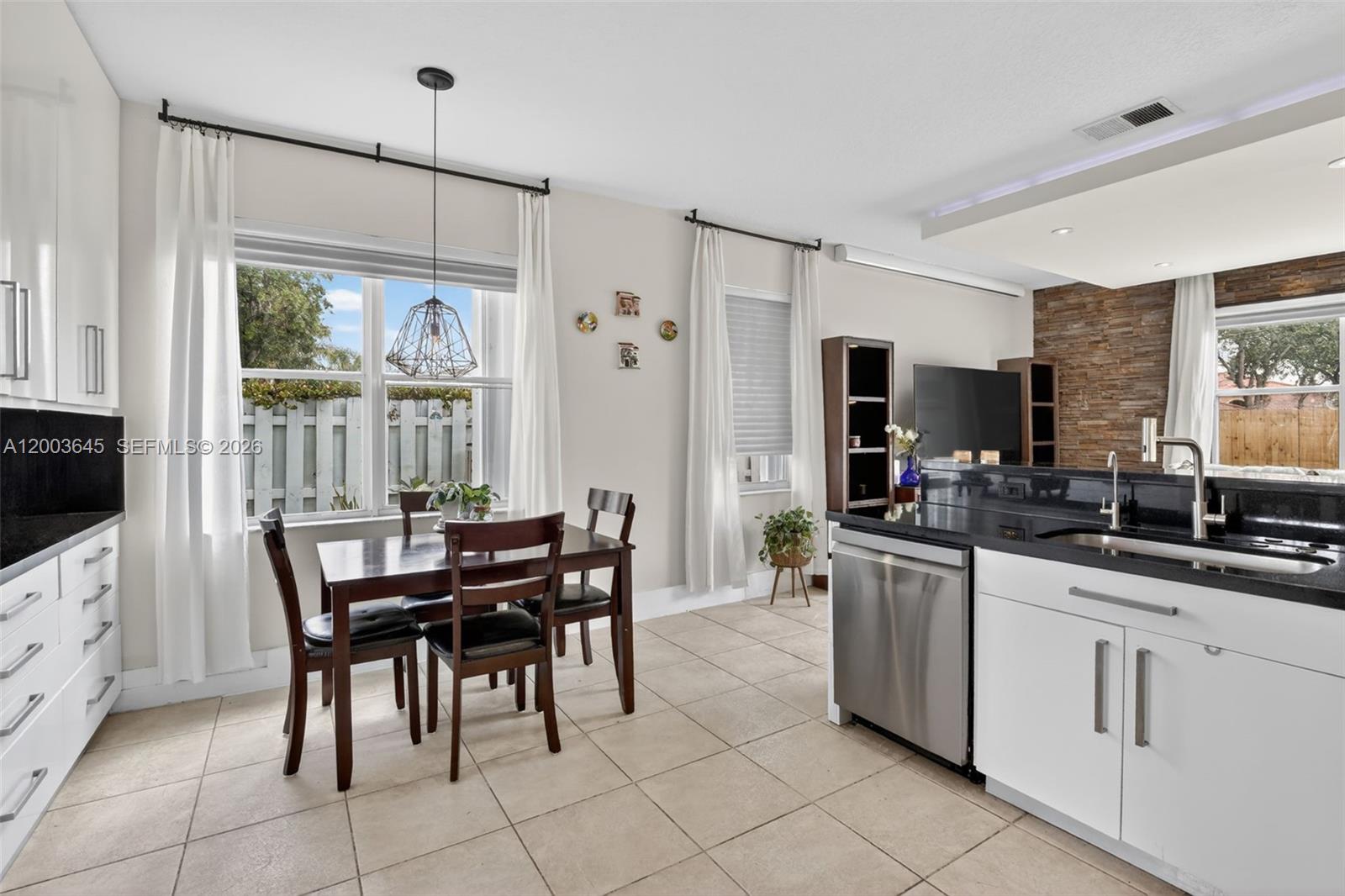19010 NW 23rd Ct, Pembroke Pines FL 33029