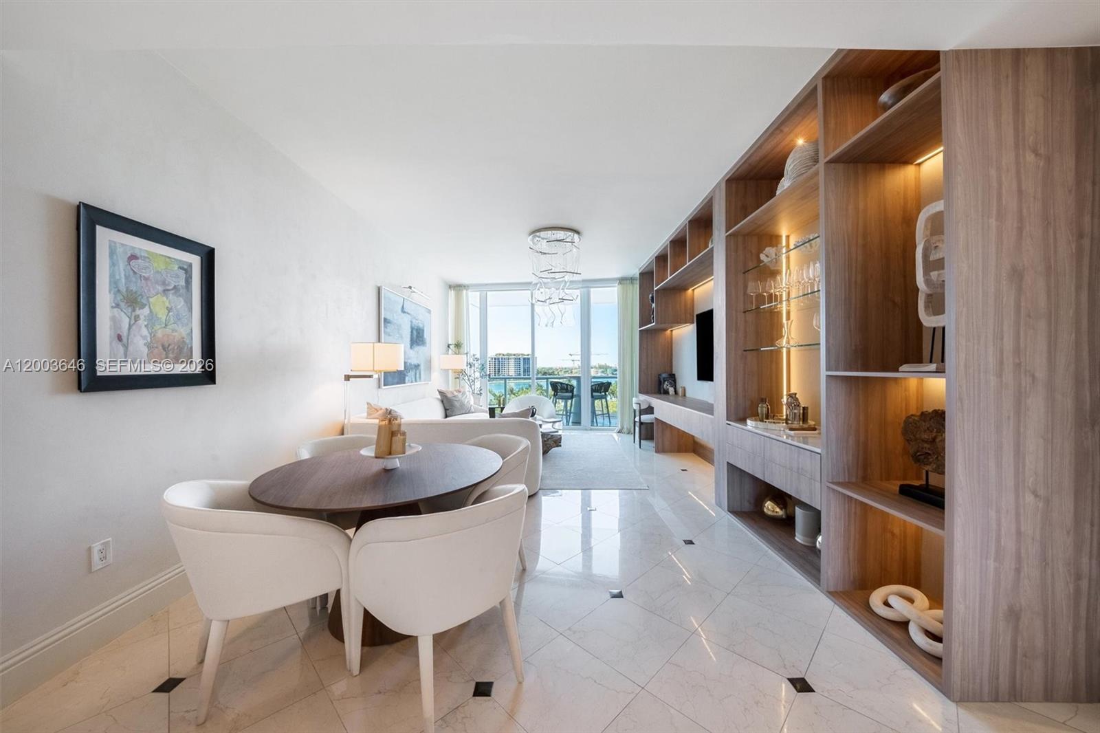 100 S Pointe Dr #702, Miami Beach FL 33139