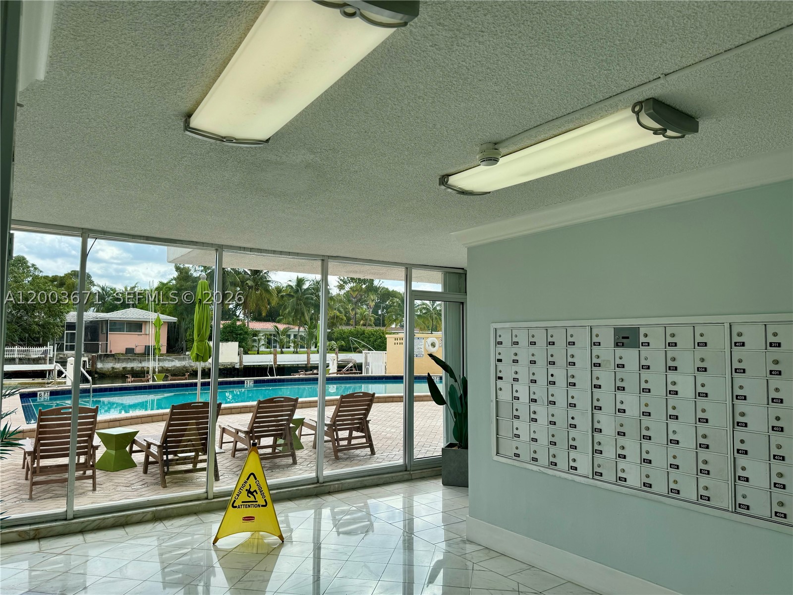 2020 NE 135th St #810, North Miami FL 33181