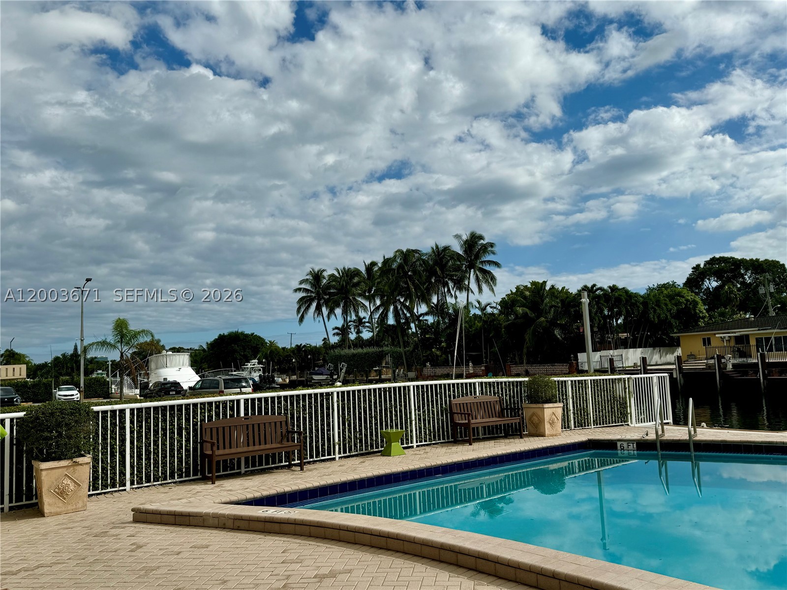 2020 NE 135th St #810, North Miami FL 33181