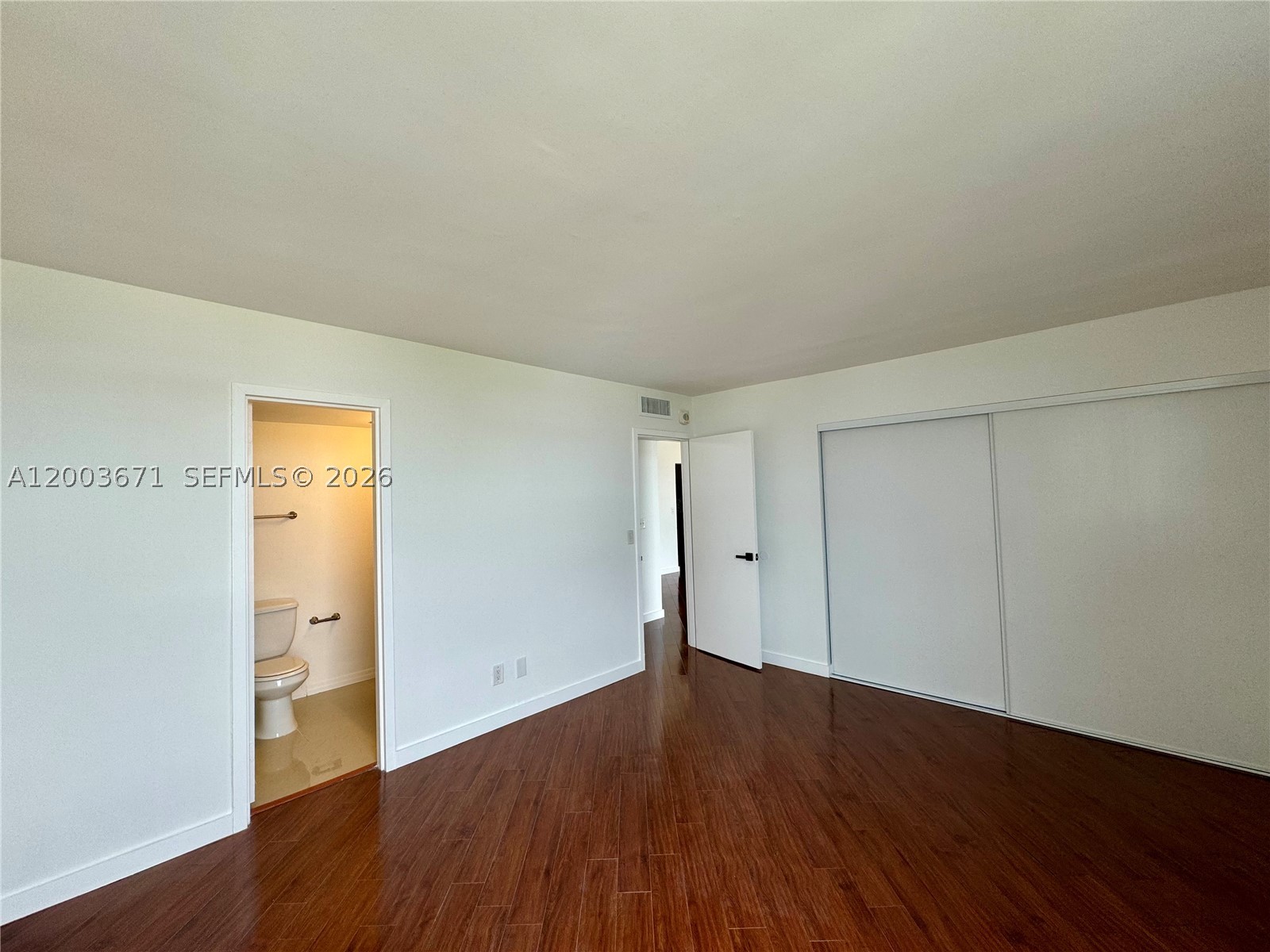 2020 NE 135th St #810, North Miami FL 33181