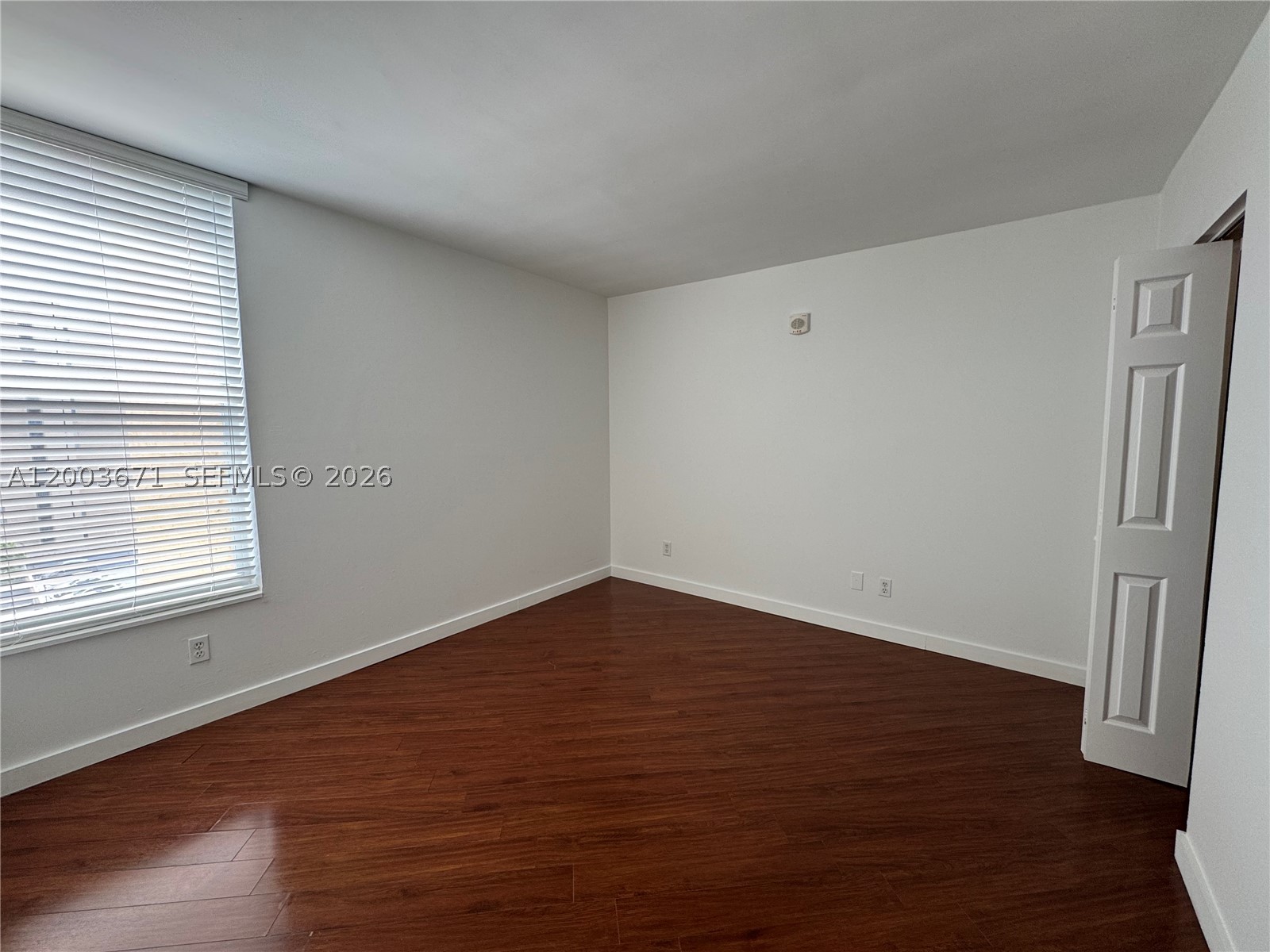2020 NE 135th St #810, North Miami FL 33181