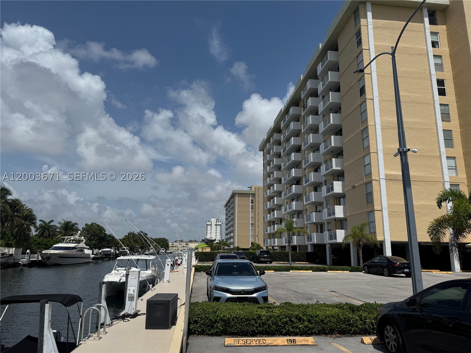 2020 NE 135th St #810, North Miami FL 33181