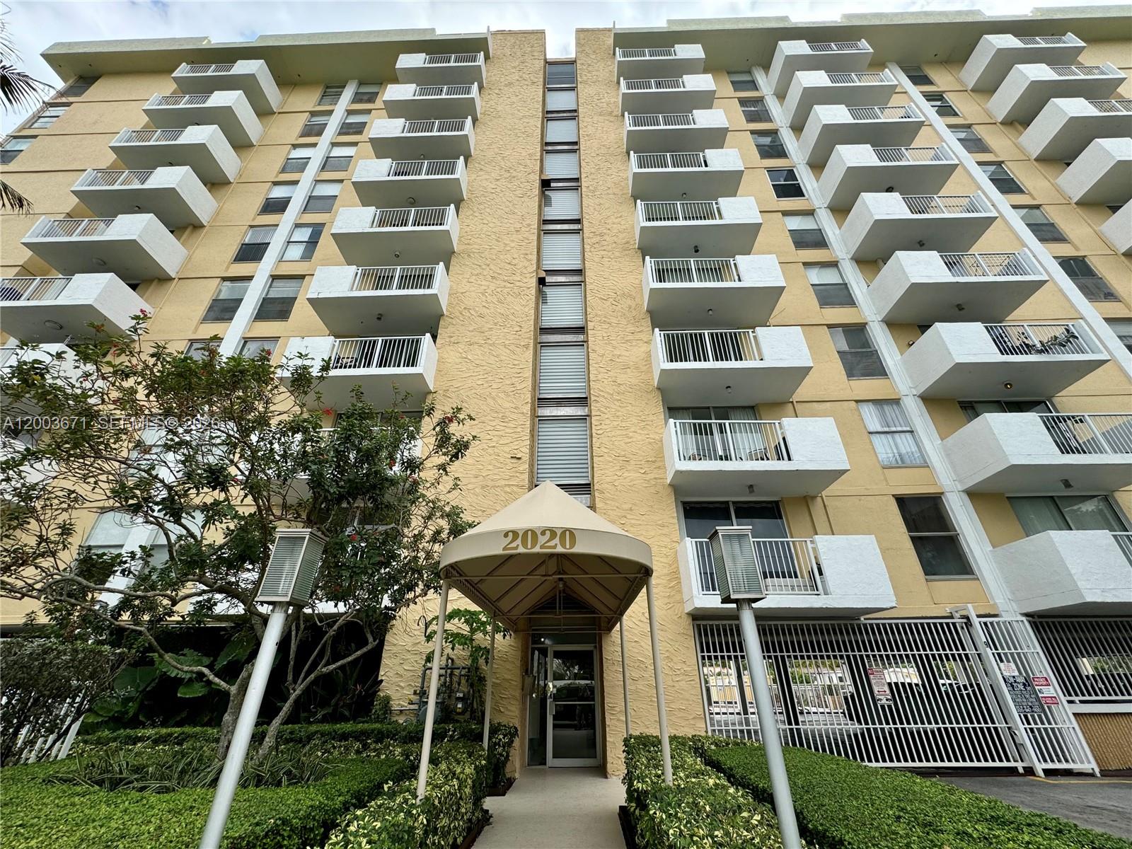 2020 NE 135th St #810, North Miami FL 33181