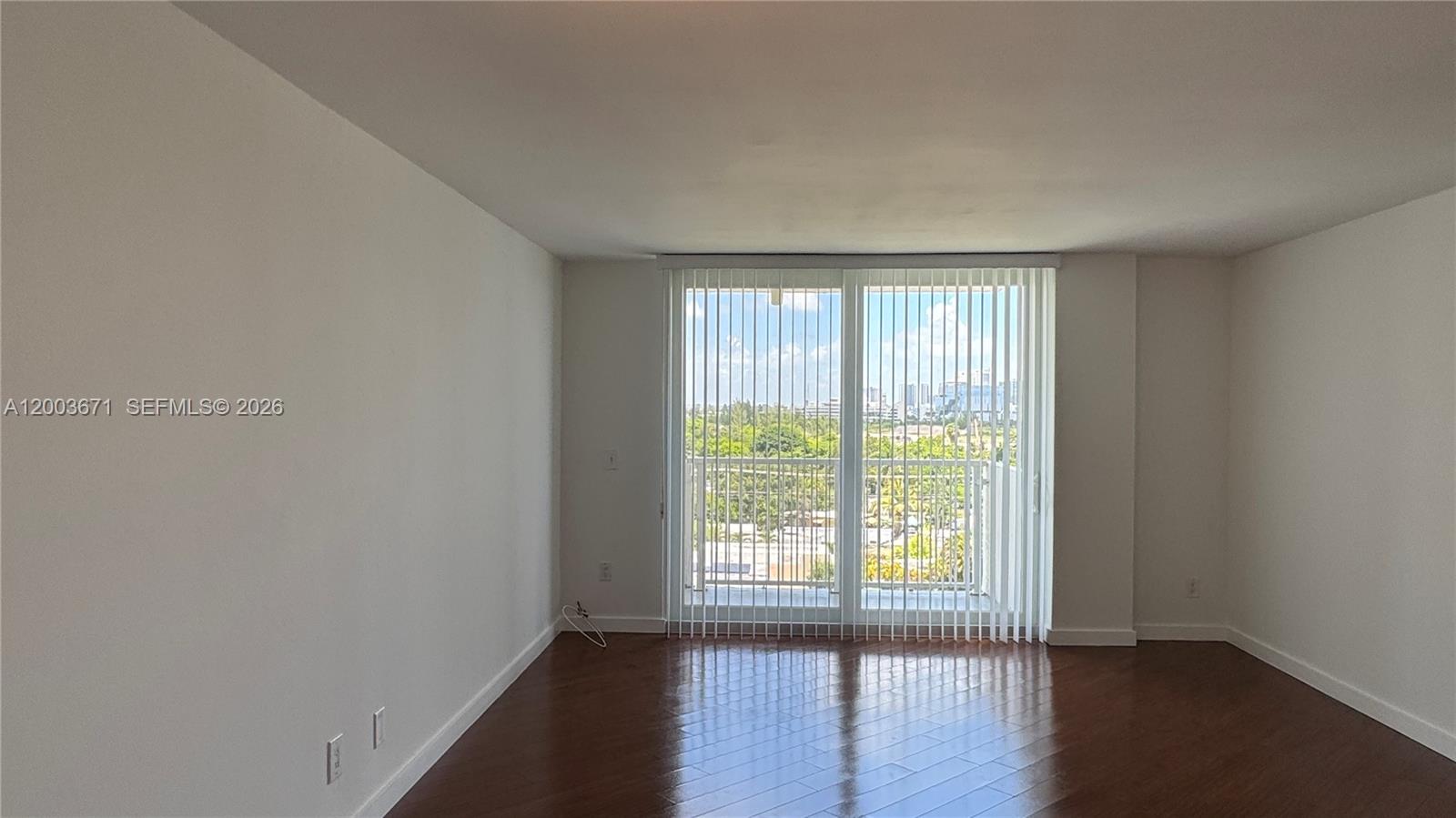 2020 NE 135th St #810, North Miami FL 33181