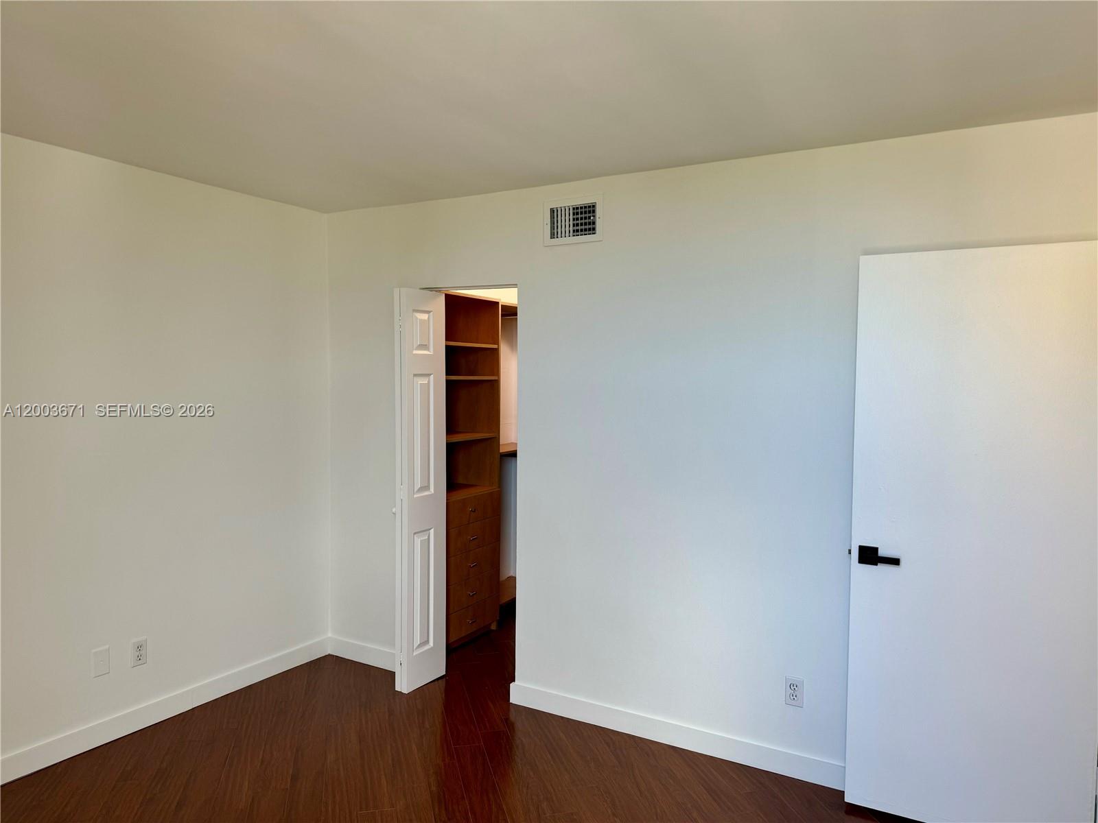 2020 NE 135th St #810, North Miami FL 33181