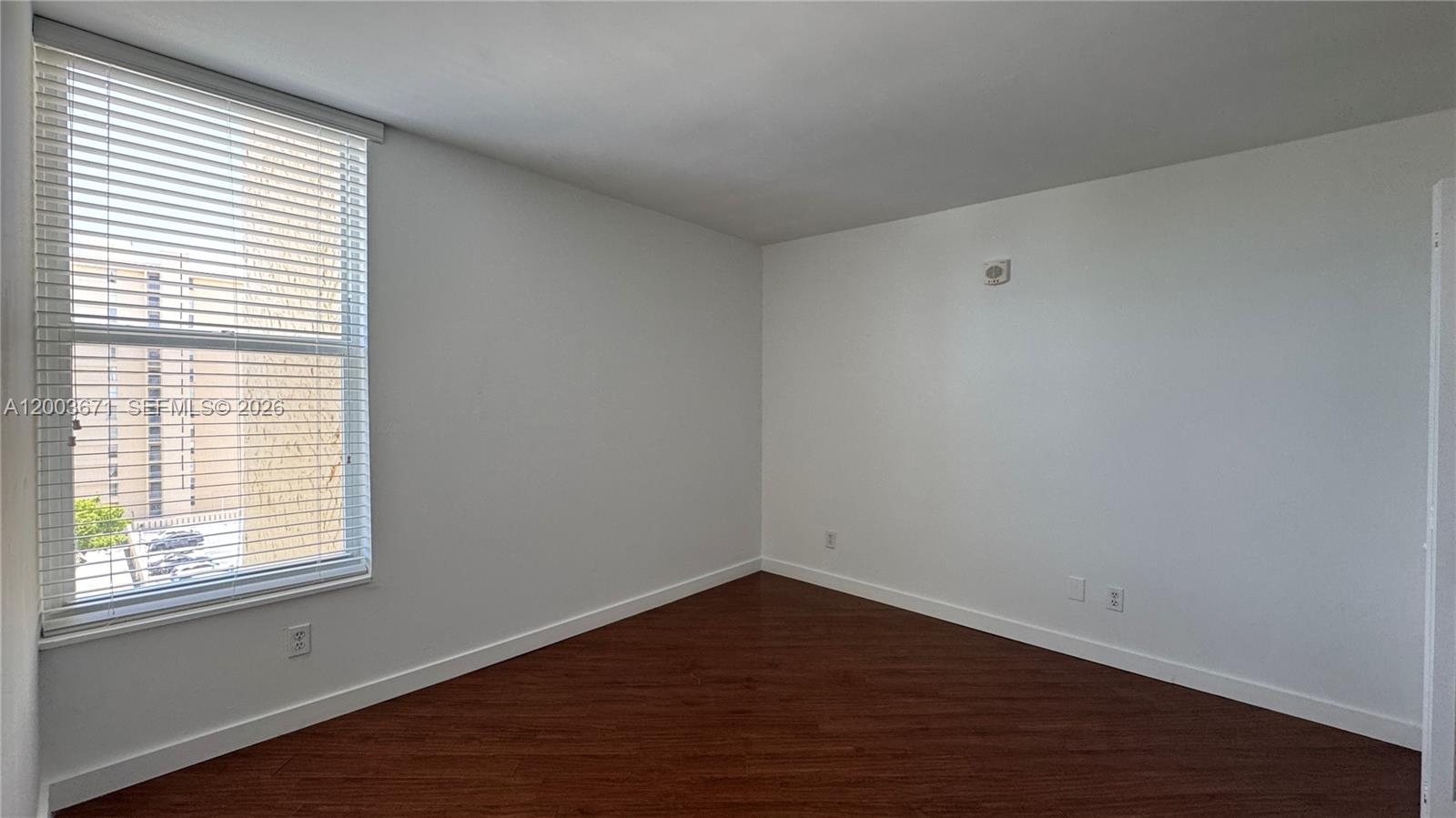 2020 NE 135th St #810, North Miami FL 33181