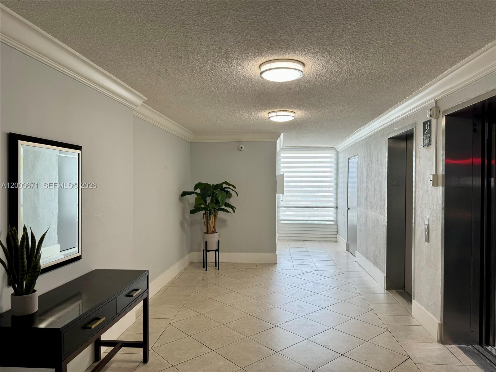 2020 NE 135th St #810, North Miami FL 33181