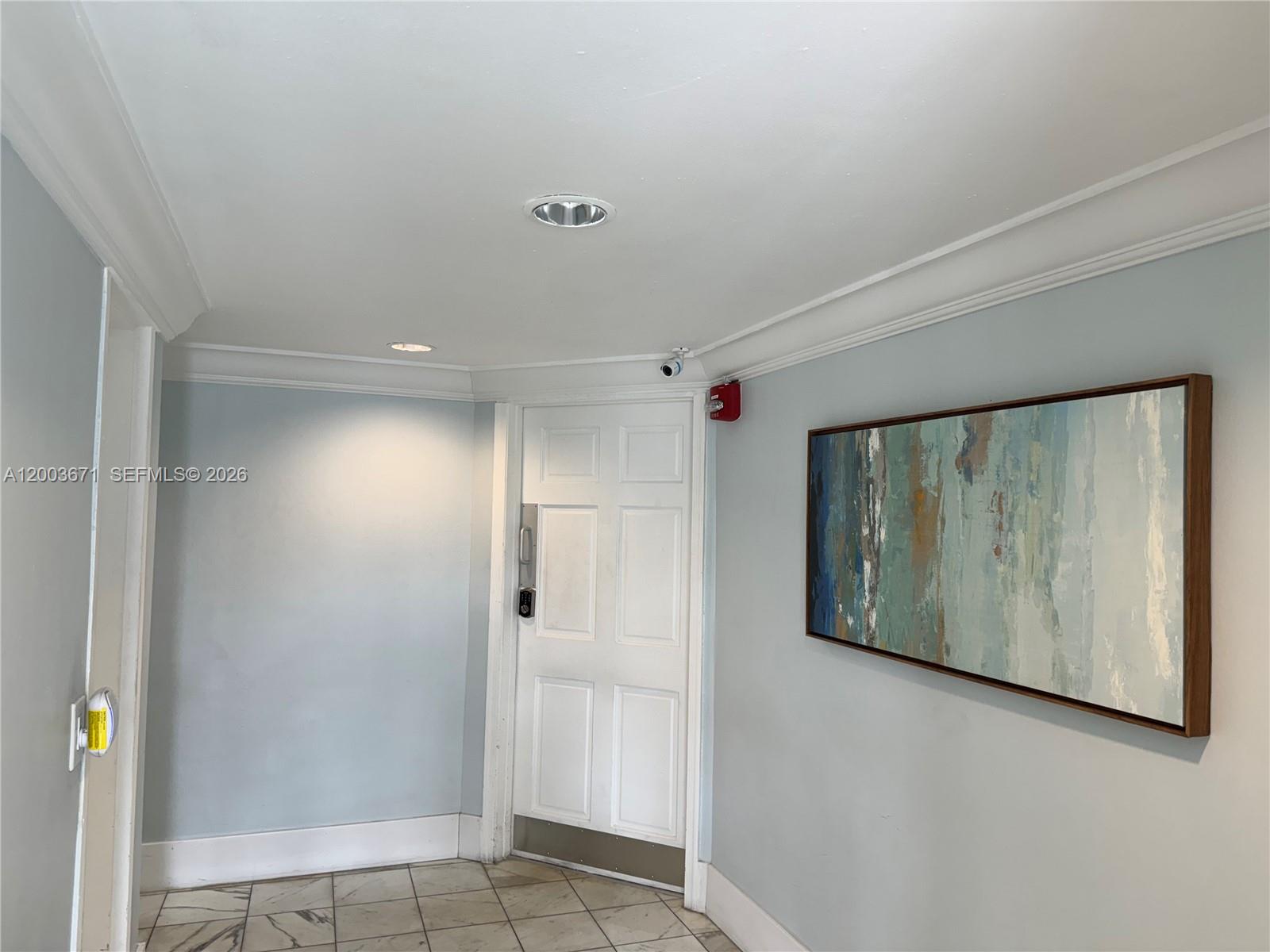 2020 NE 135th St #810, North Miami FL 33181