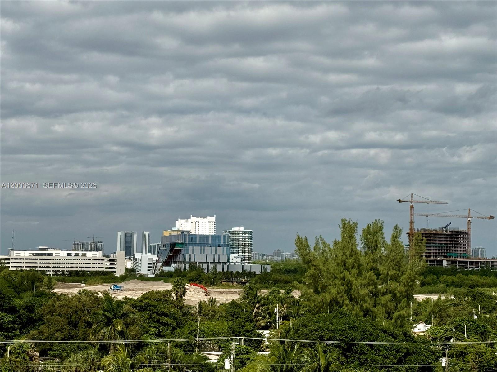 2020 NE 135th St #810, North Miami FL 33181