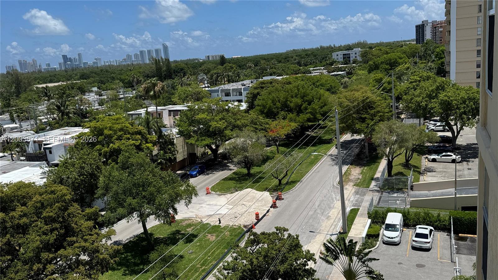 2020 NE 135th St #810, North Miami FL 33181