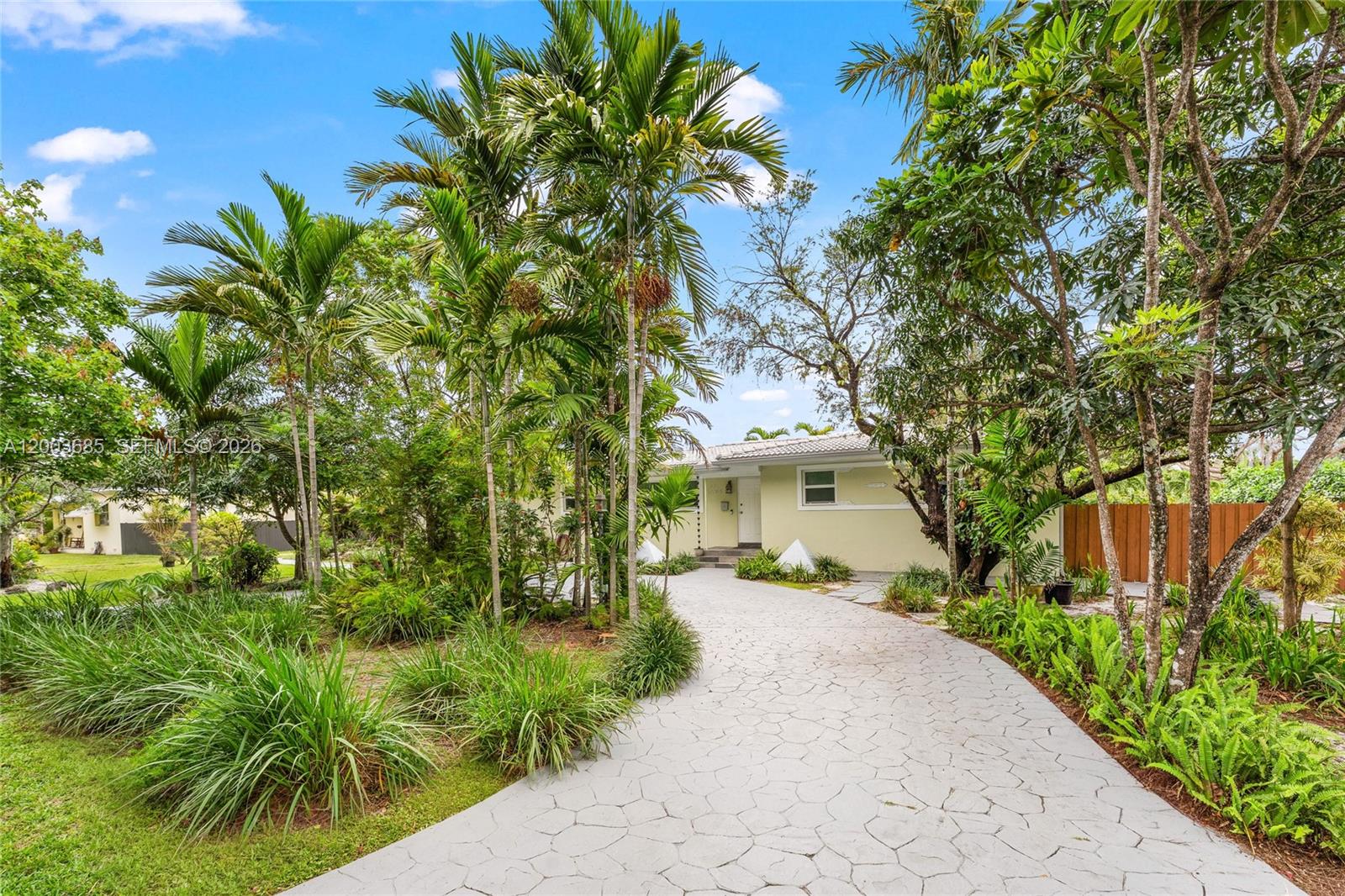 501 Lawn Way, Miami Springs FL 33166