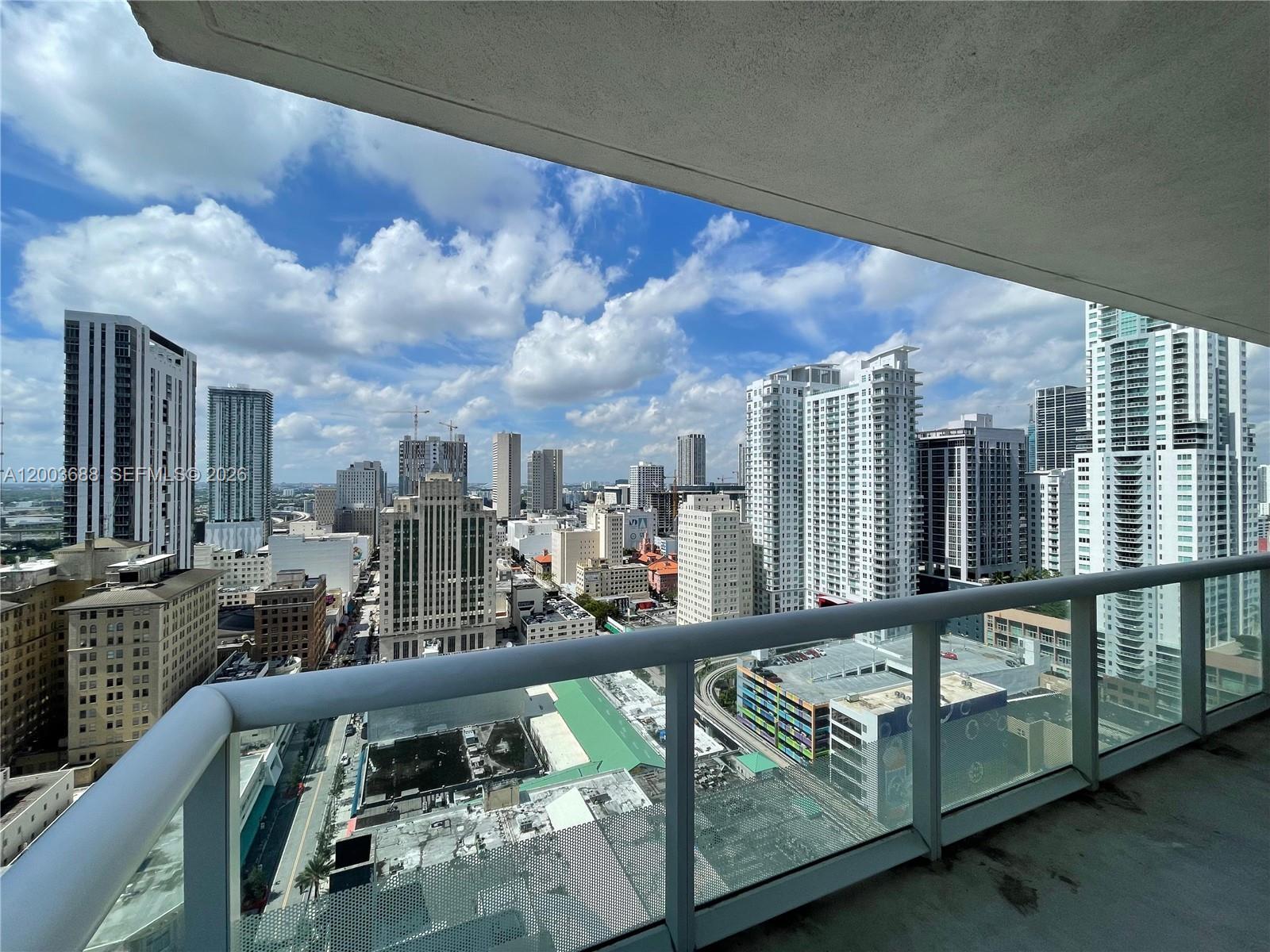 50 Biscayne Blvd #2611, Miami FL 33132