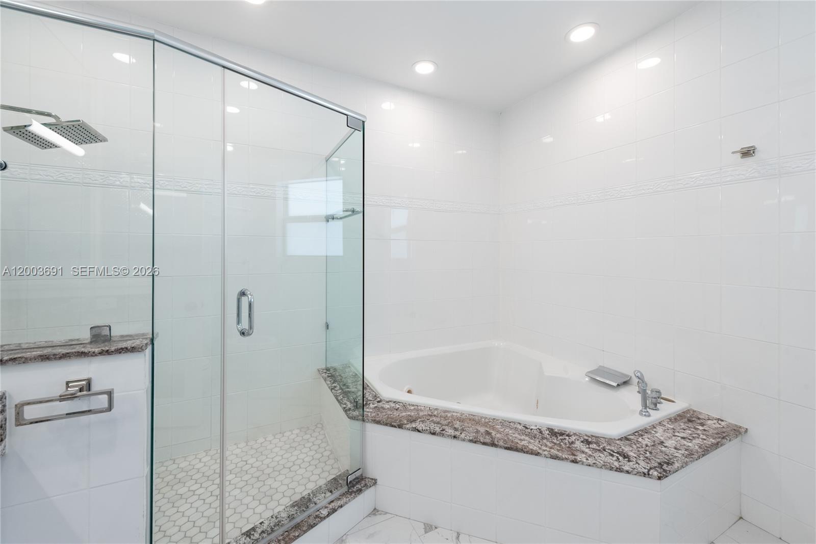141 Cape Florida Dr, Key Biscayne FL 33149