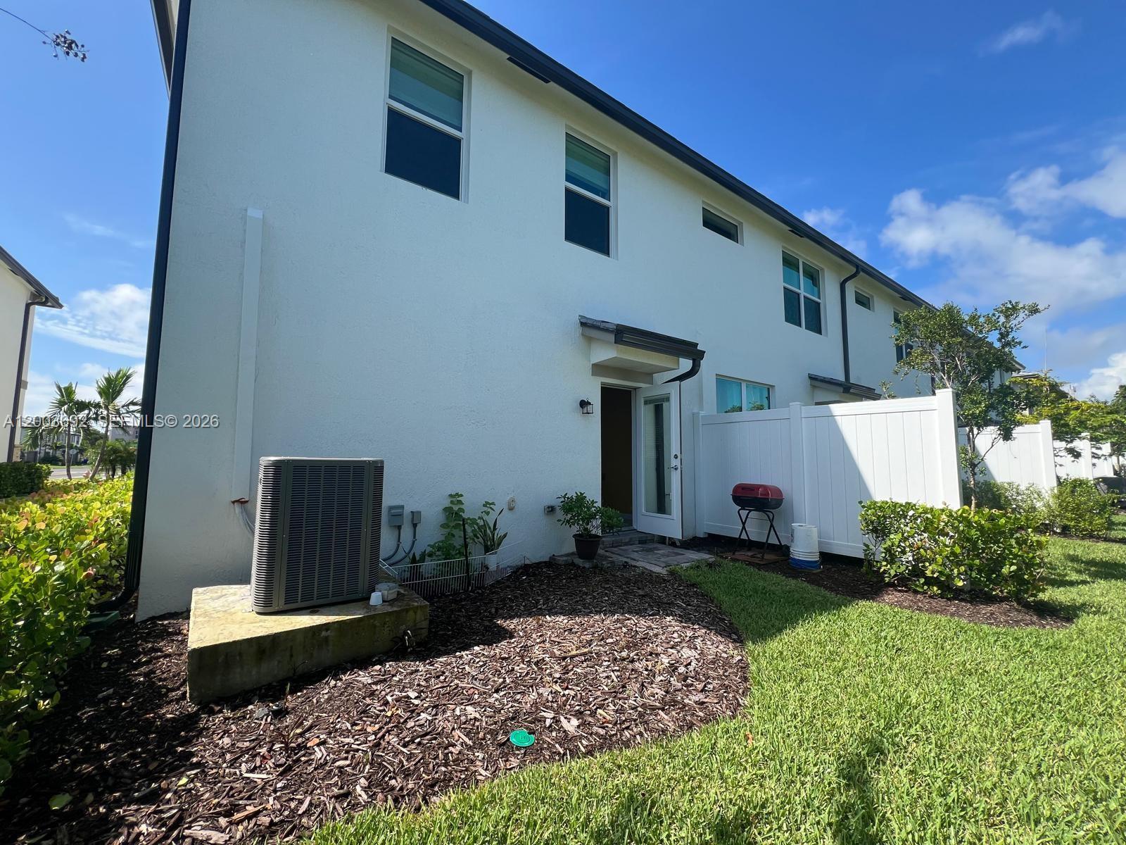 3235 Watercress DR, Lauderdale Lakes FL 33311