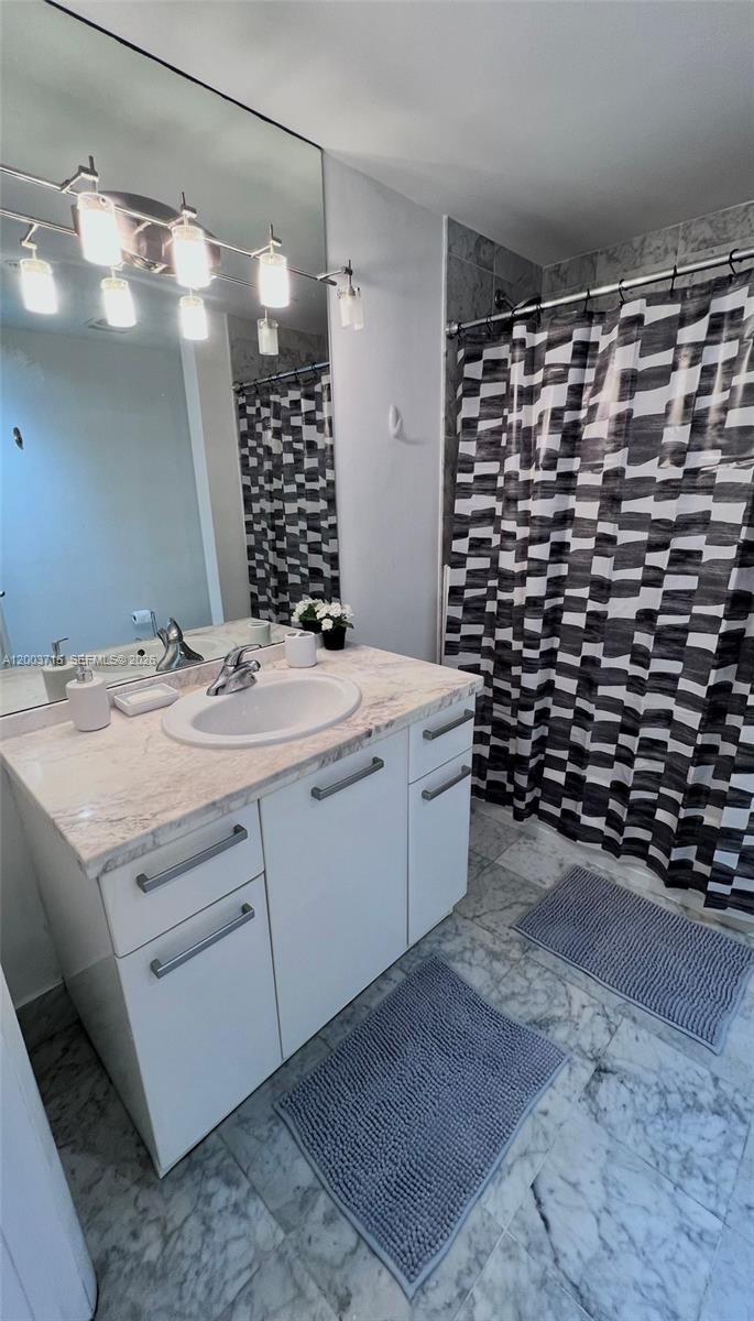 244 Biscayne Blvd #237, Miami FL 33132