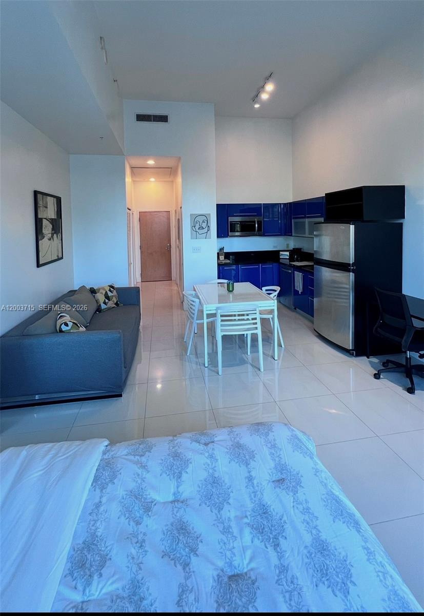 244 Biscayne Blvd #237, Miami FL 33132