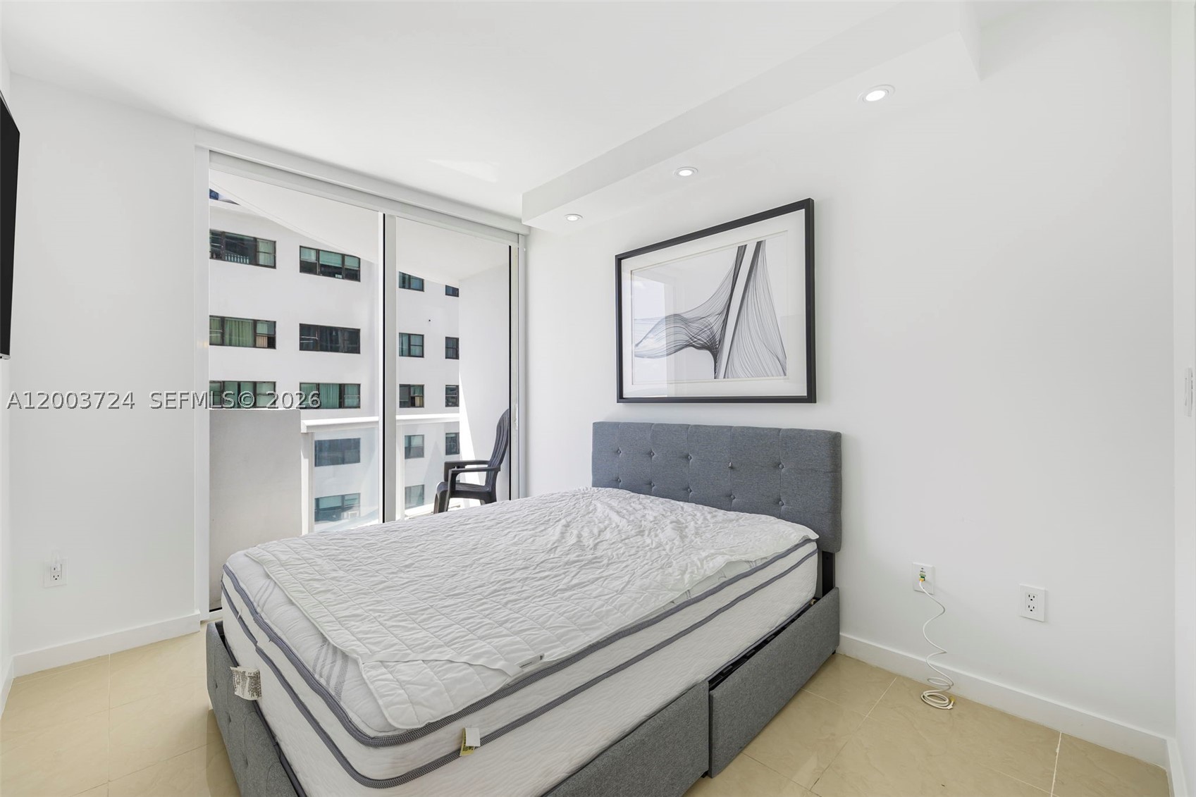 6365 Collins Ave #805, Miami Beach FL 33141