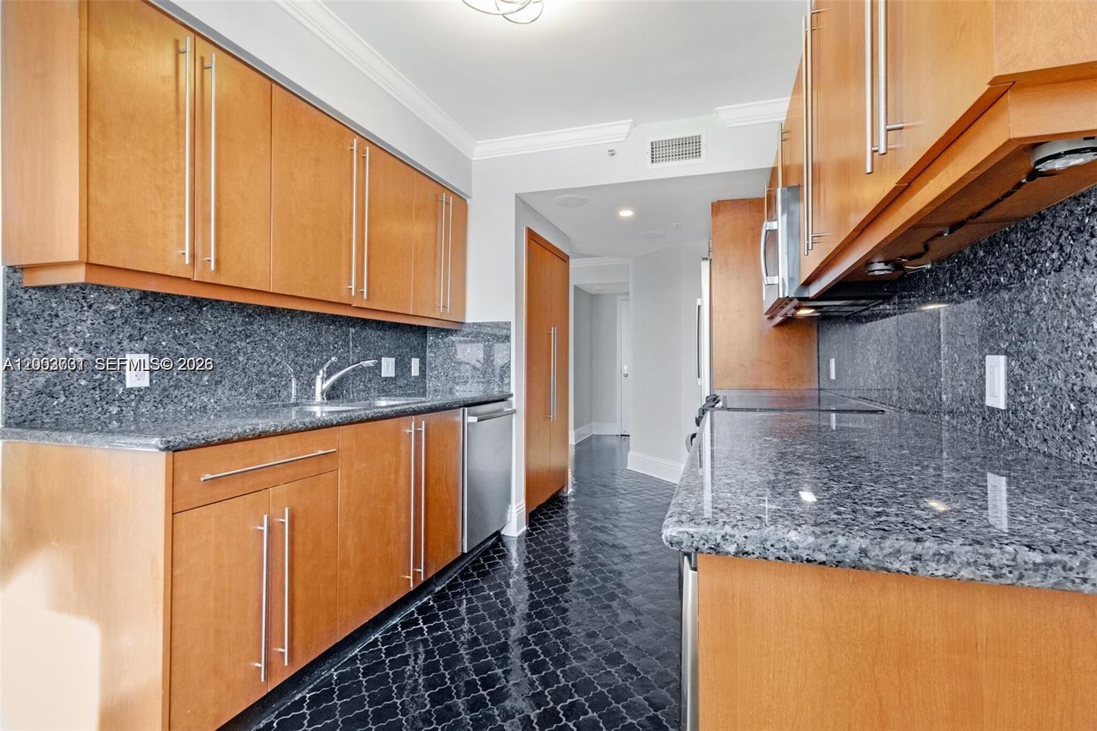 701 Brickell Key Blvd #2103, Miami FL 33131