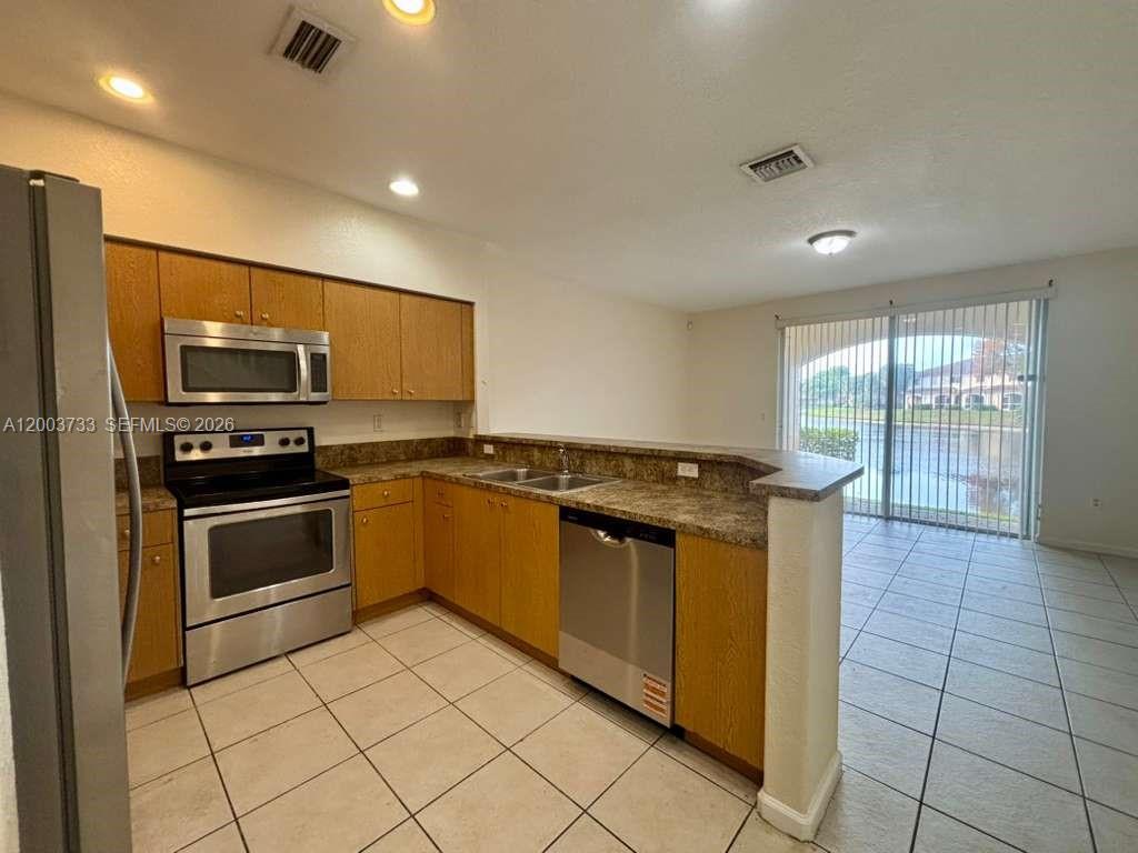 8375 SW 29th St #102, Miramar FL 33025