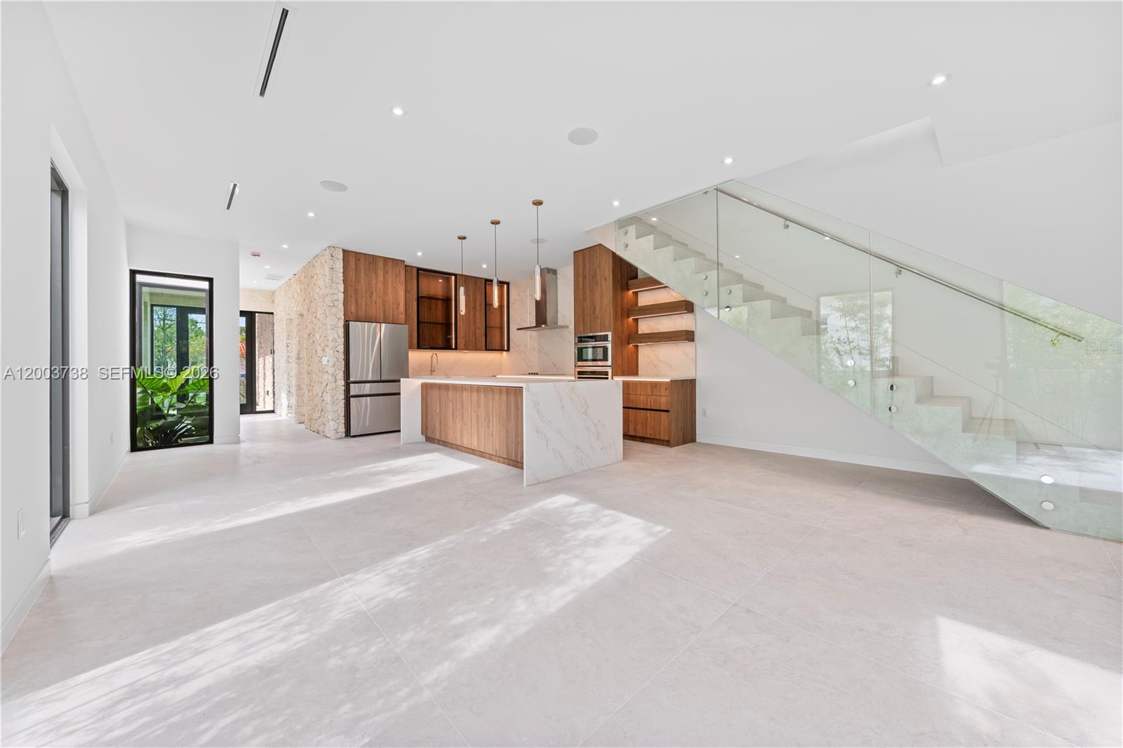 3320 SW 23rd St, Miami FL 33145