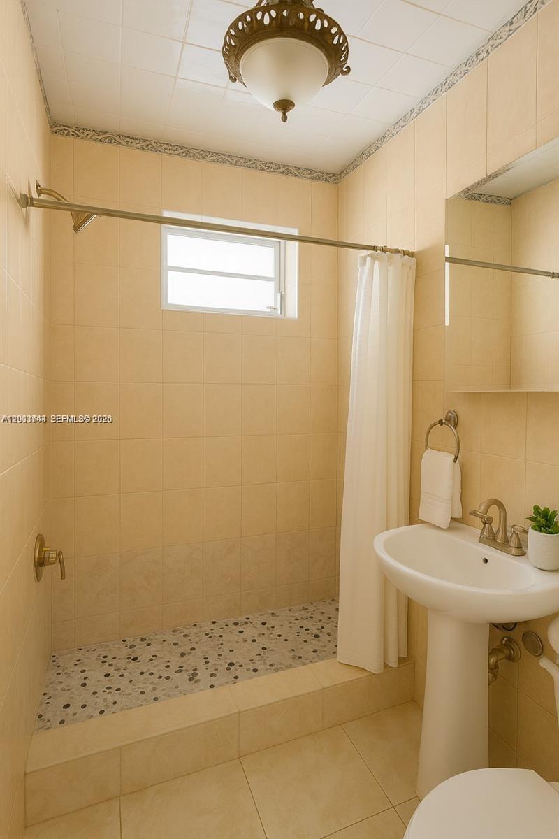 1101 SW 17th Ave #0, Miami FL 33135
