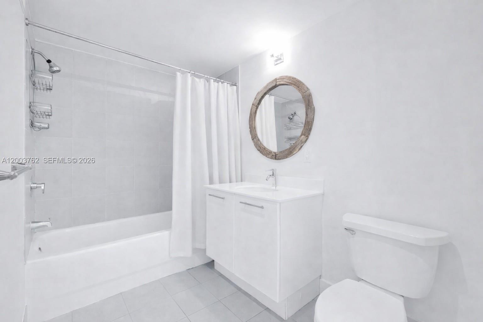 92 SW 3rd St #3611, Miami FL 33130