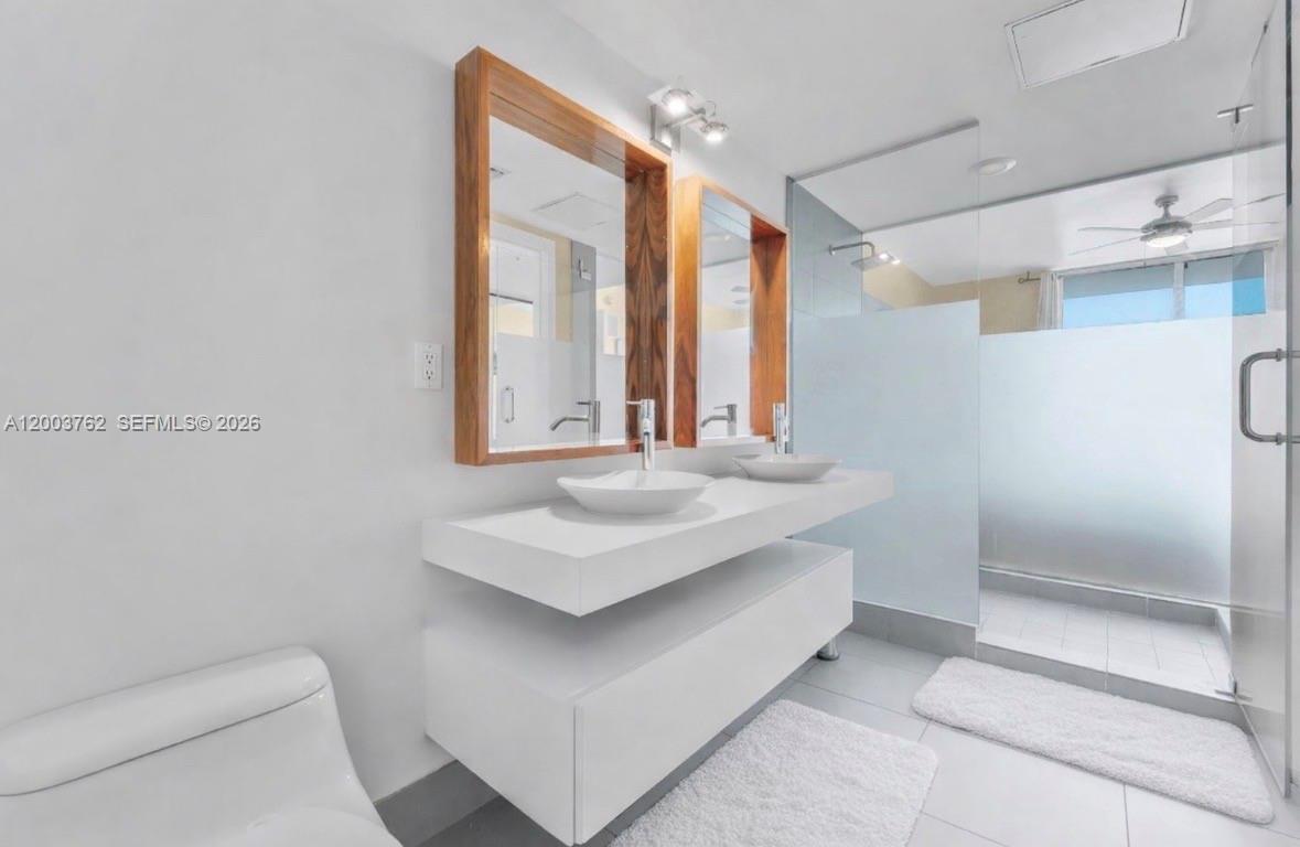 92 SW 3rd St #3611, Miami FL 33130
