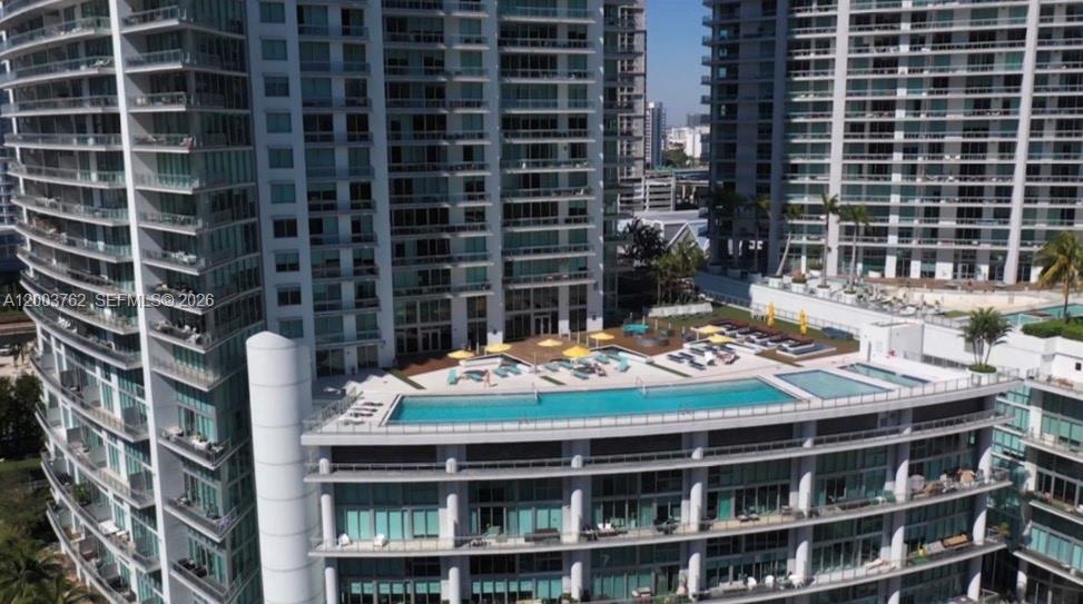 92 SW 3rd St #3611, Miami FL 33130