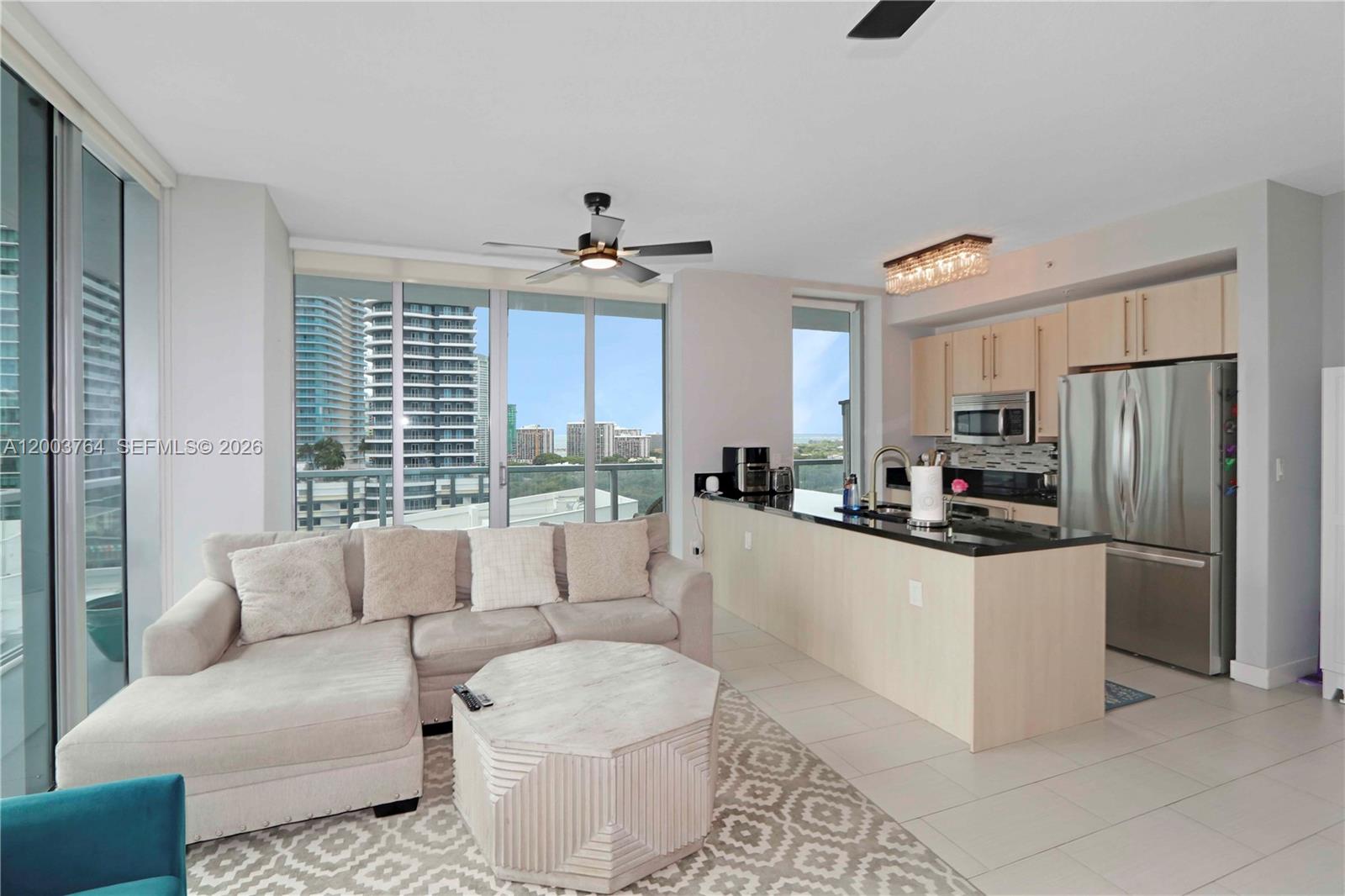 79 SW 12th St #2106-S, Miami FL 33130