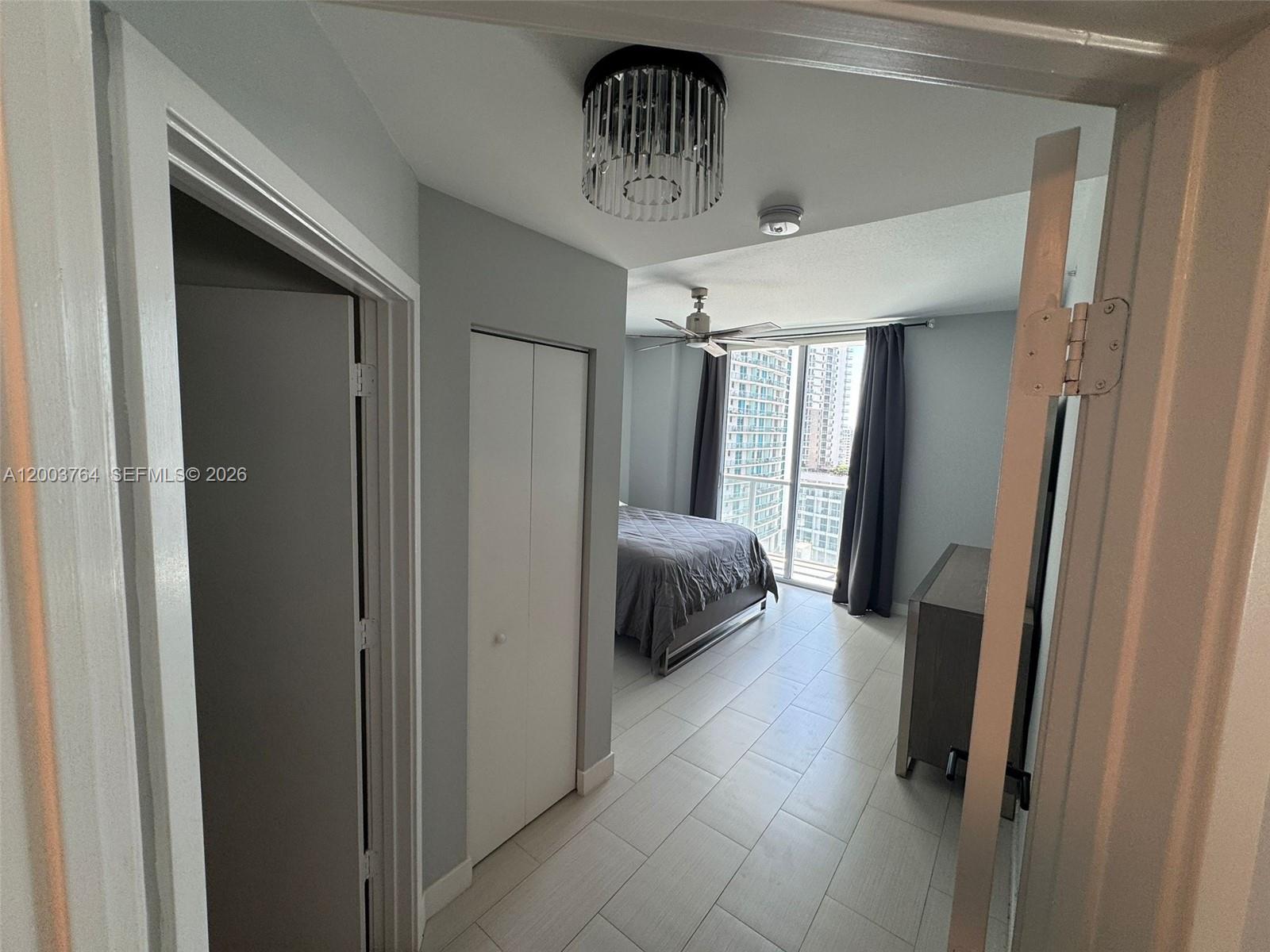 79 SW 12th St #2106-S, Miami FL 33130