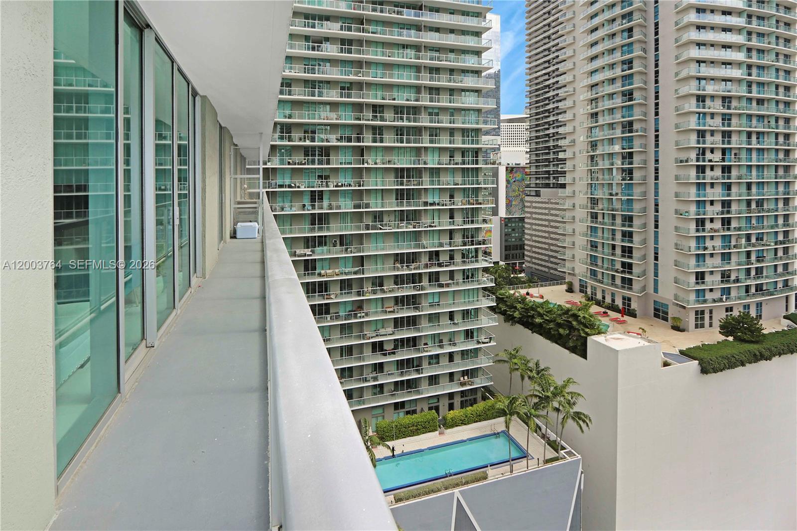 79 SW 12th St #2106-S, Miami FL 33130