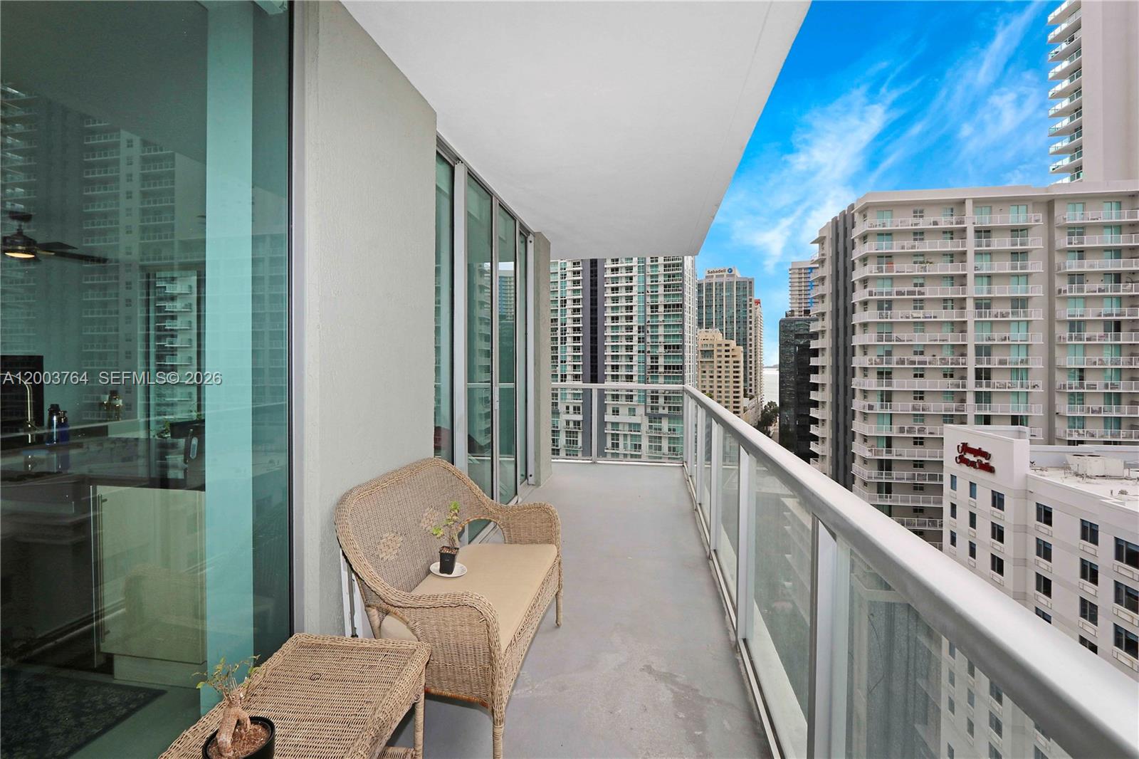 79 SW 12th St #2106-S, Miami FL 33130