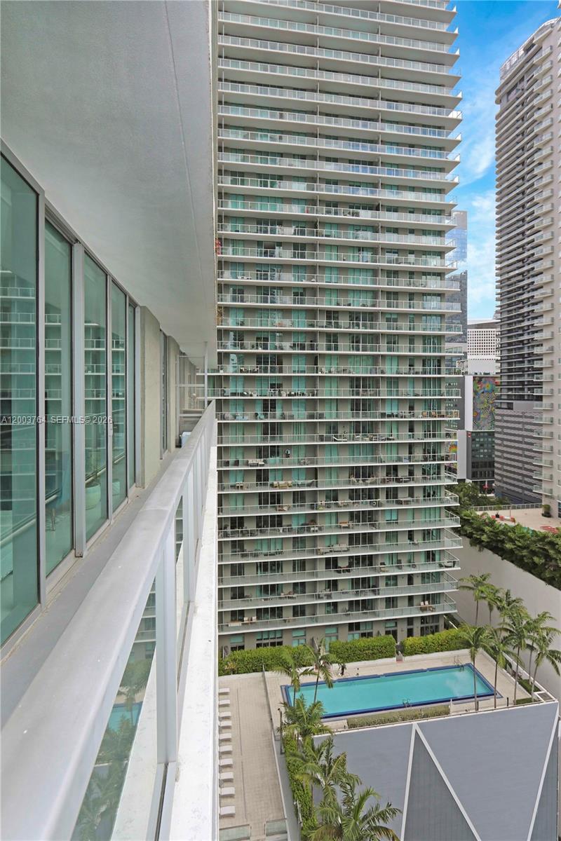 79 SW 12th St #2106-S, Miami FL 33130