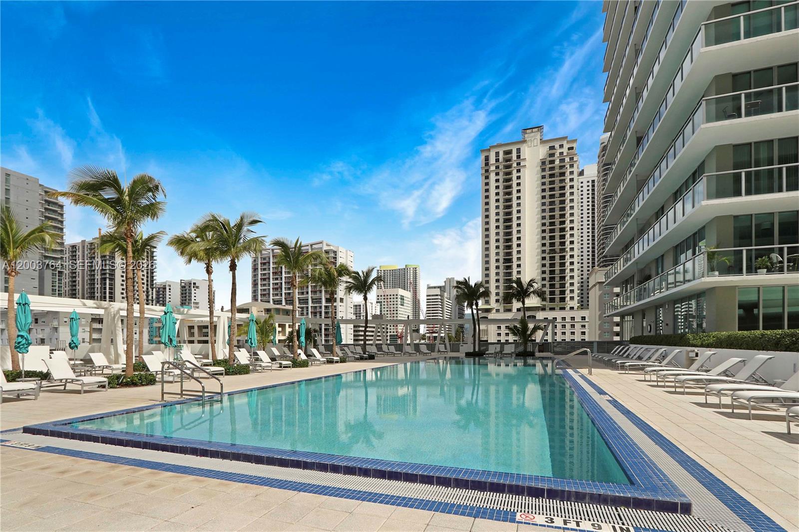 79 SW 12th St #2106-S, Miami FL 33130