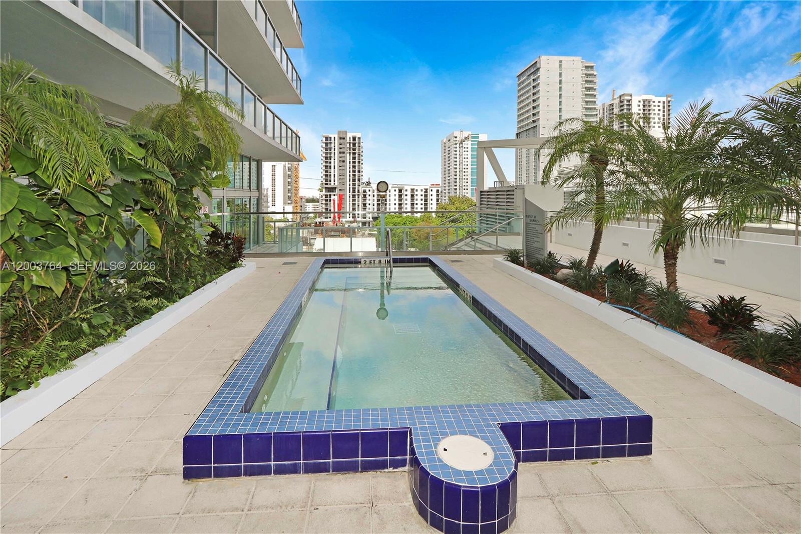 79 SW 12th St #2106-S, Miami FL 33130