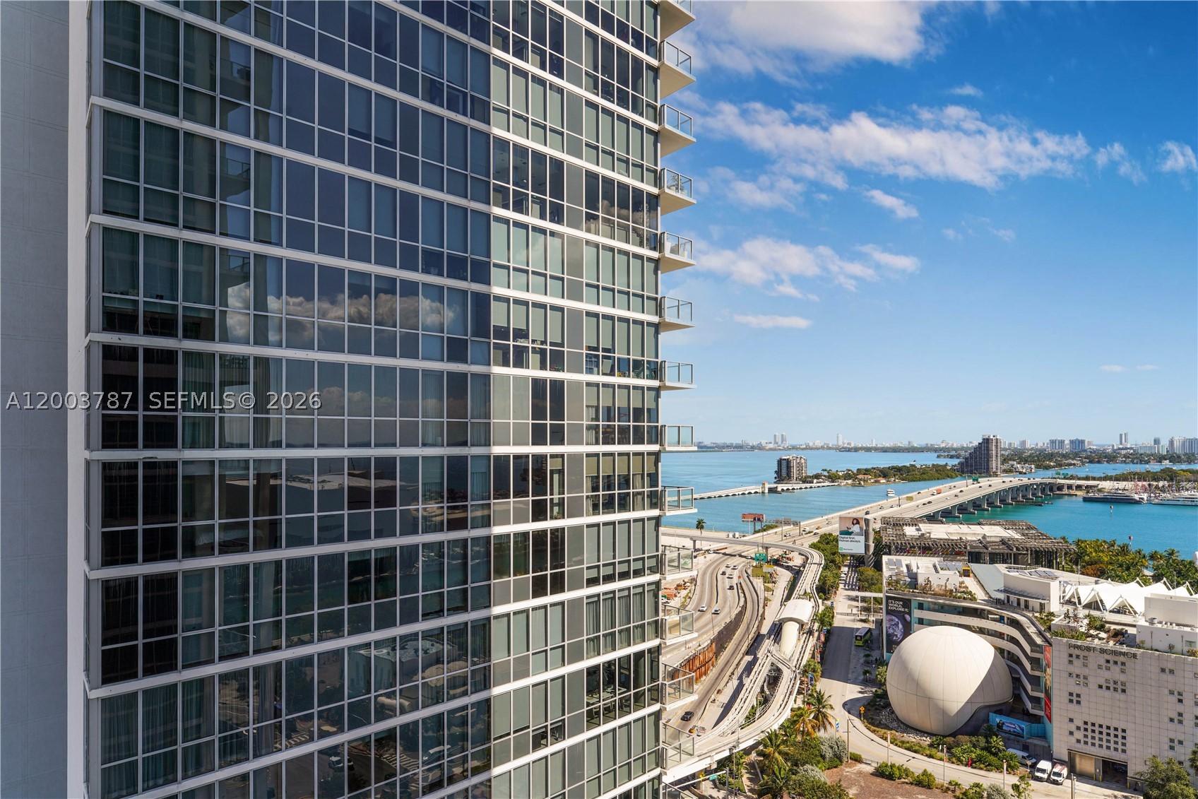 1040 Biscayne Blvd #1905, Miami FL 33132