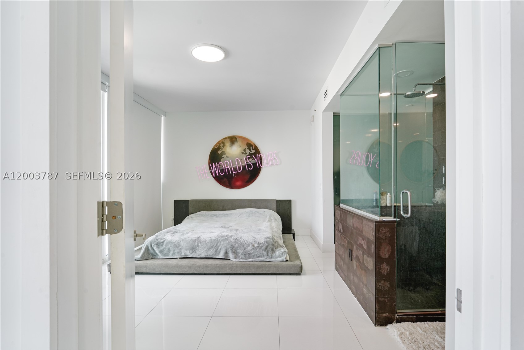 1040 Biscayne Blvd #1905, Miami FL 33132