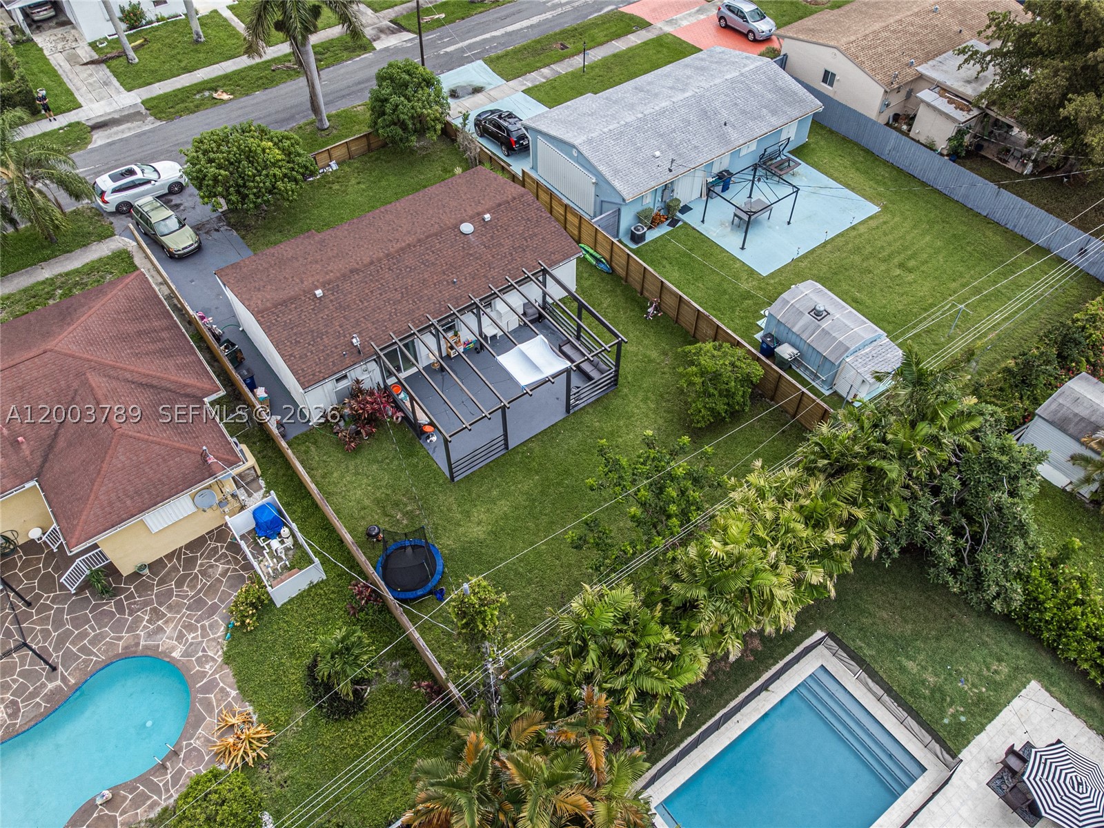 906 NE 6th St #0, Hallandale Beach FL 33009