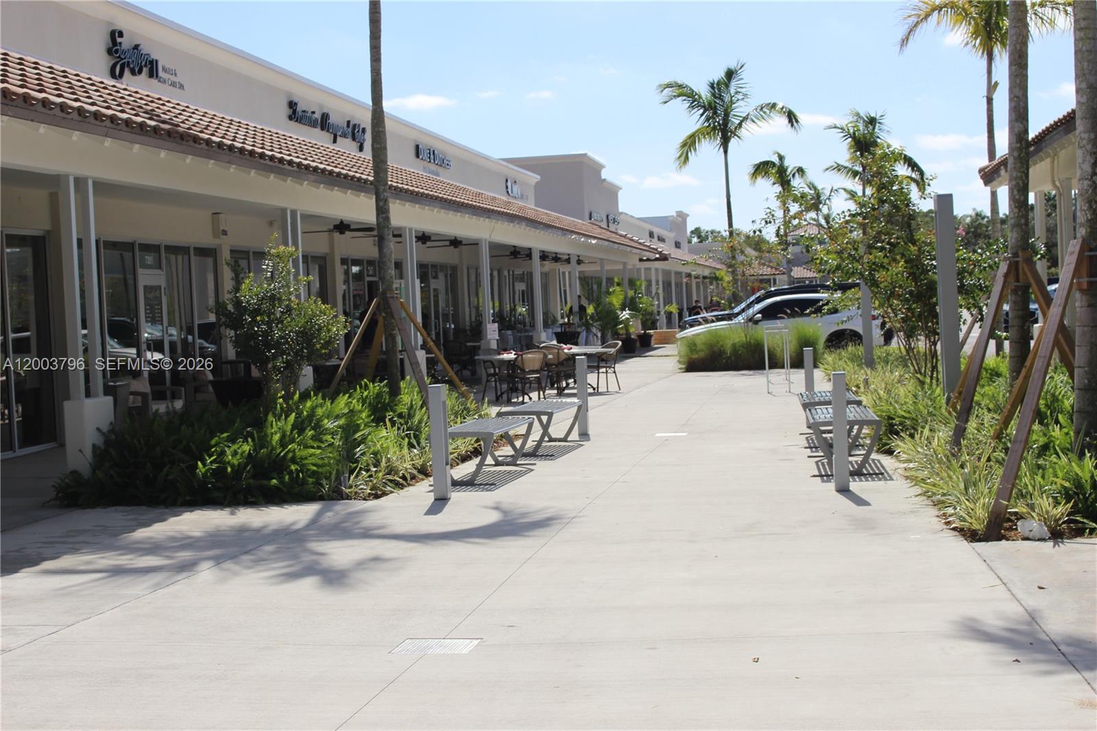 7208 Fairway Dr #I8, Miami Lakes FL 33014