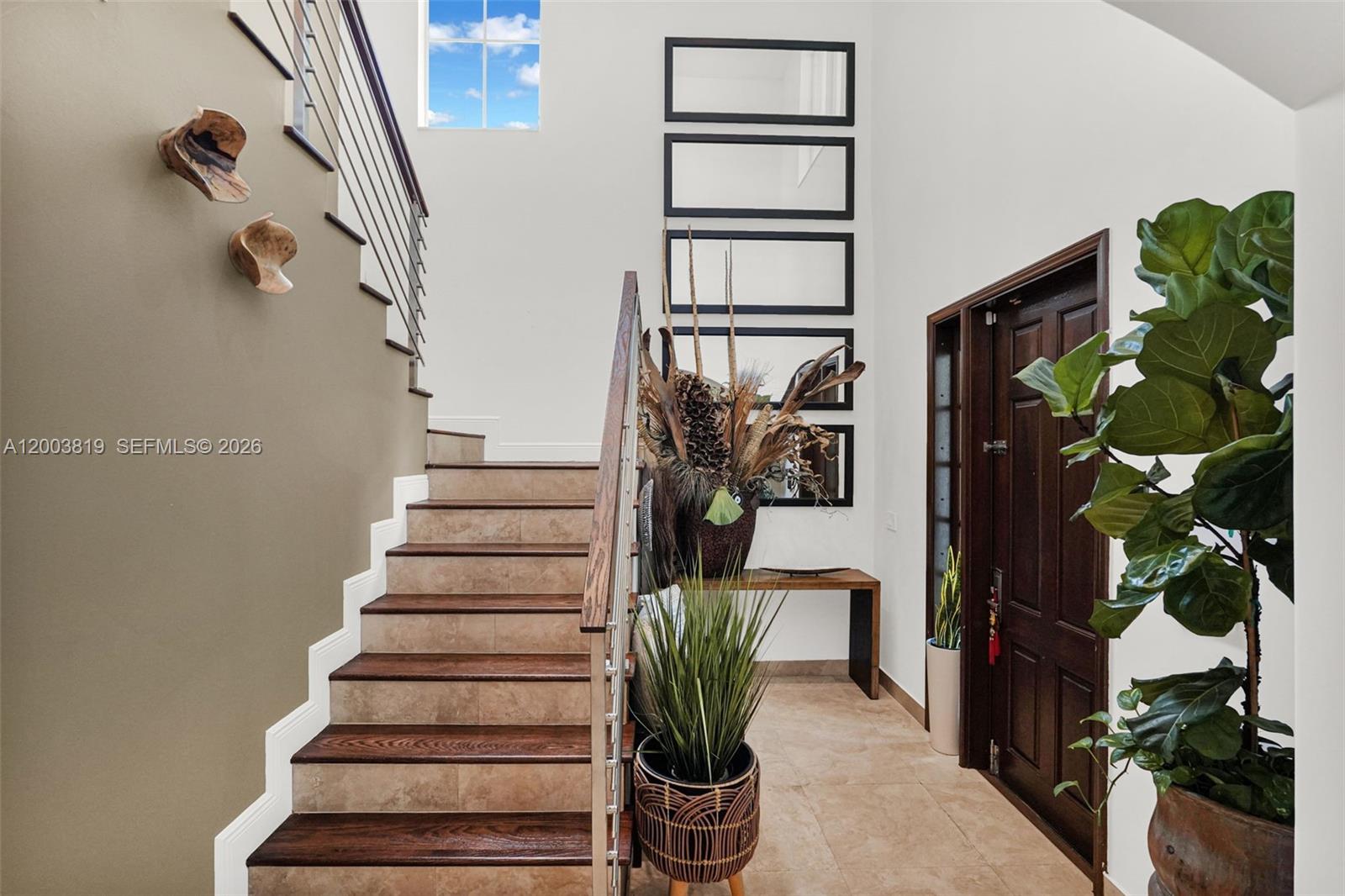2143 N Bay Rd, Miami Beach FL 33140