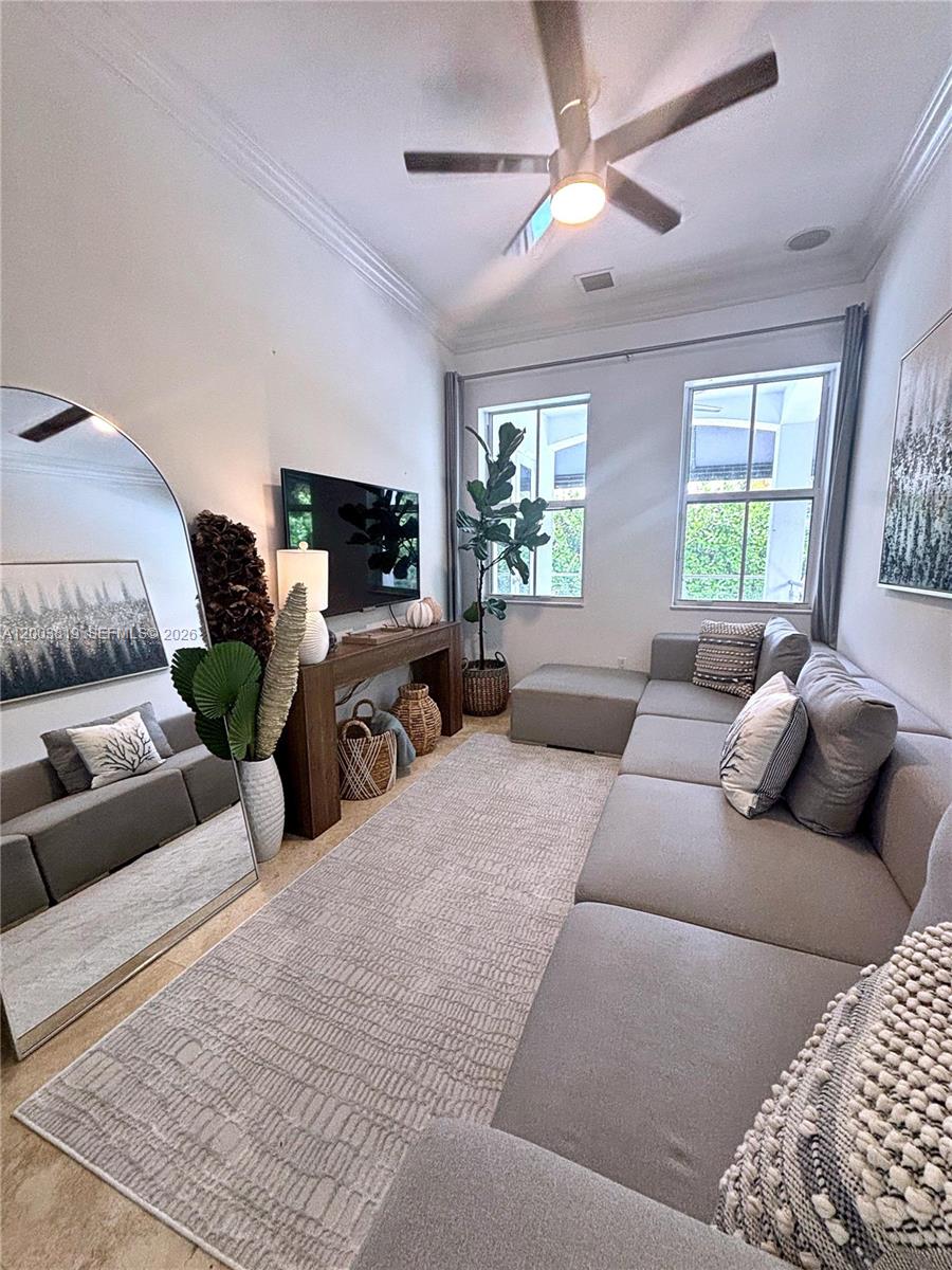 2143 N Bay Rd, Miami Beach FL 33140