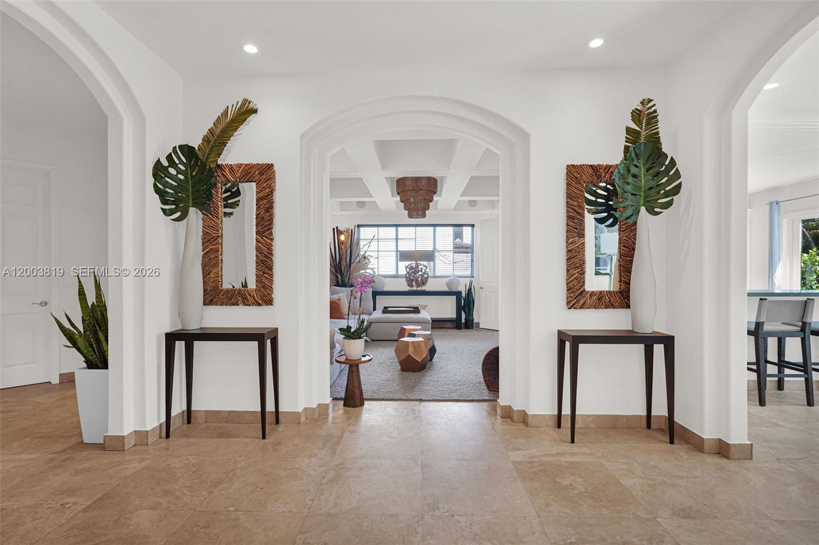 2143 N Bay Rd, Miami Beach FL 33140